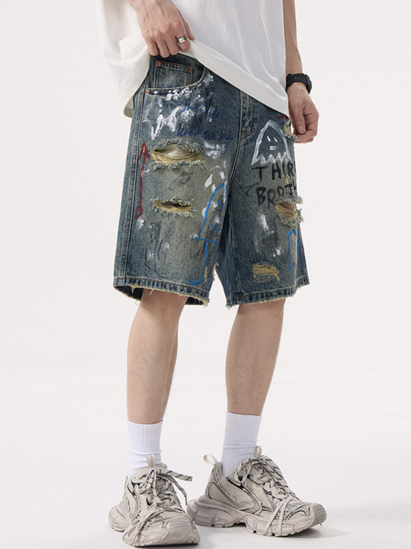 Men's Distressed Graffiti Denim Shorts