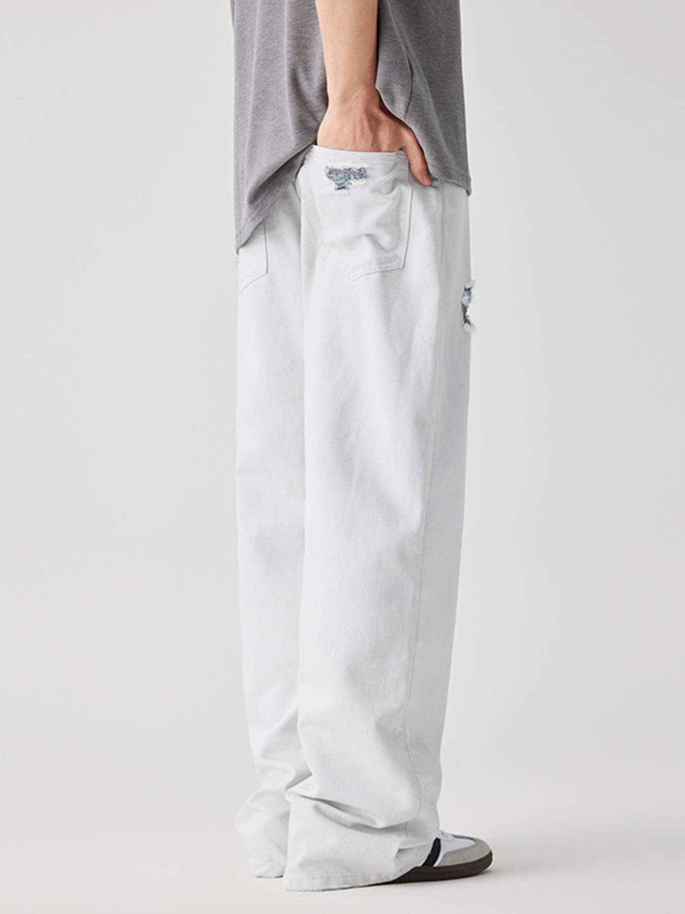 Men's Wide Leg Jeans