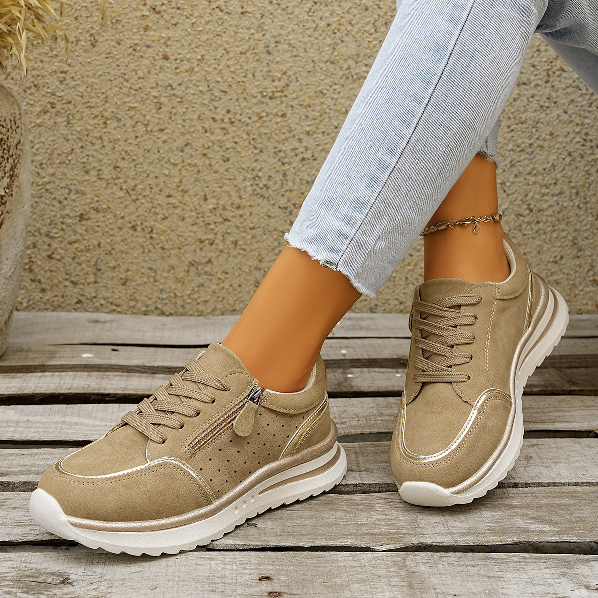 Round Toe Lace Up Sneakers