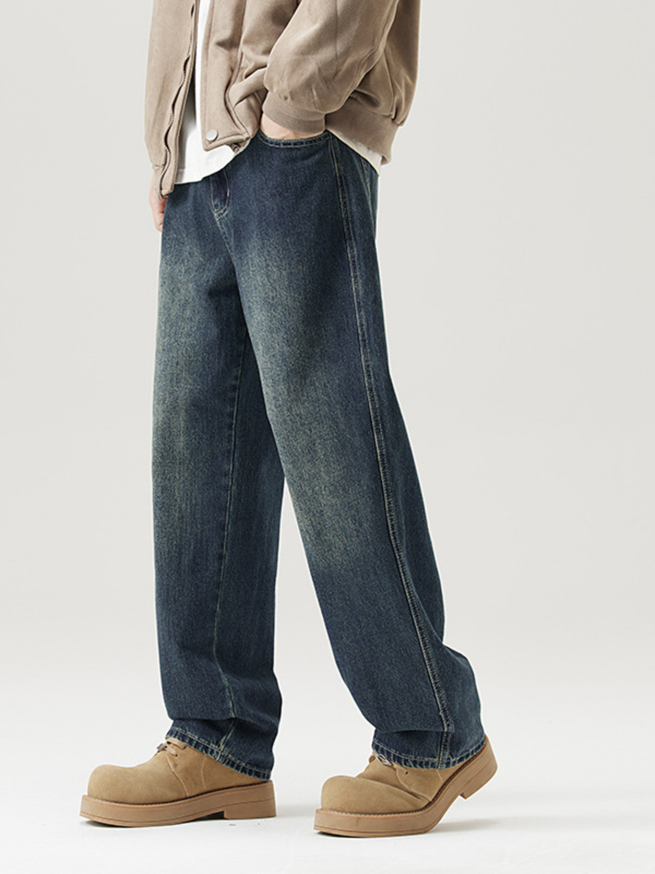 Men's Vintage Wash Relaxed Fit Jeans