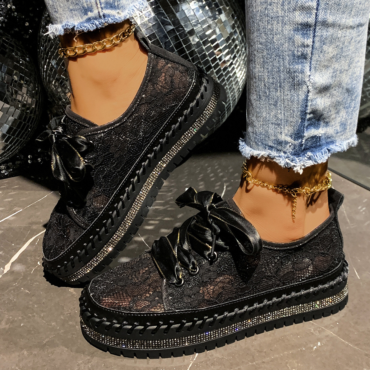 Round Toe Platform Loafers