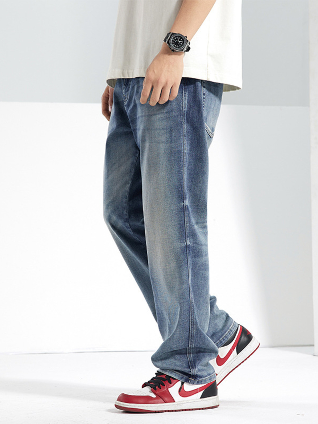 Men's Washed Straight Jeans