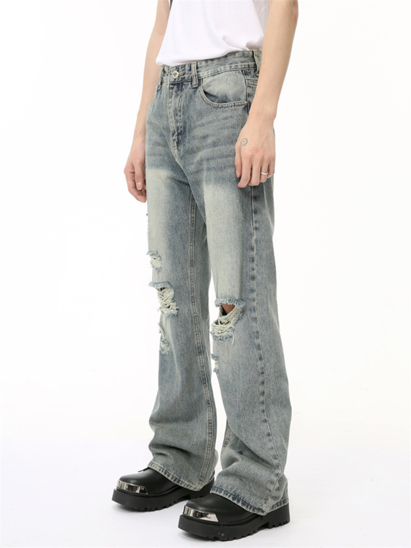 Men's Distressed Flare Jeans