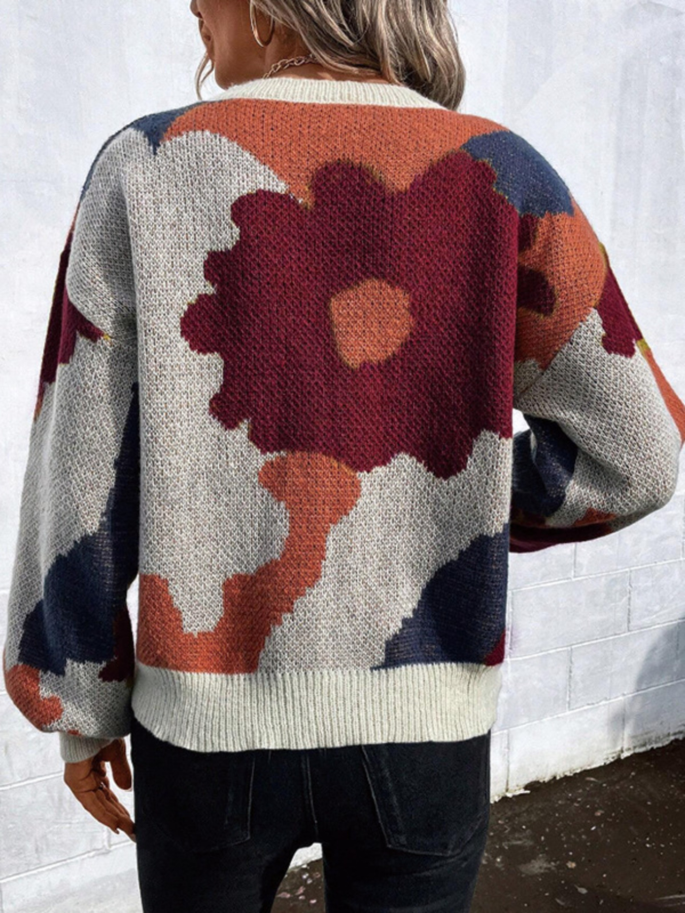 Floral Pattern Round Neck Sweater