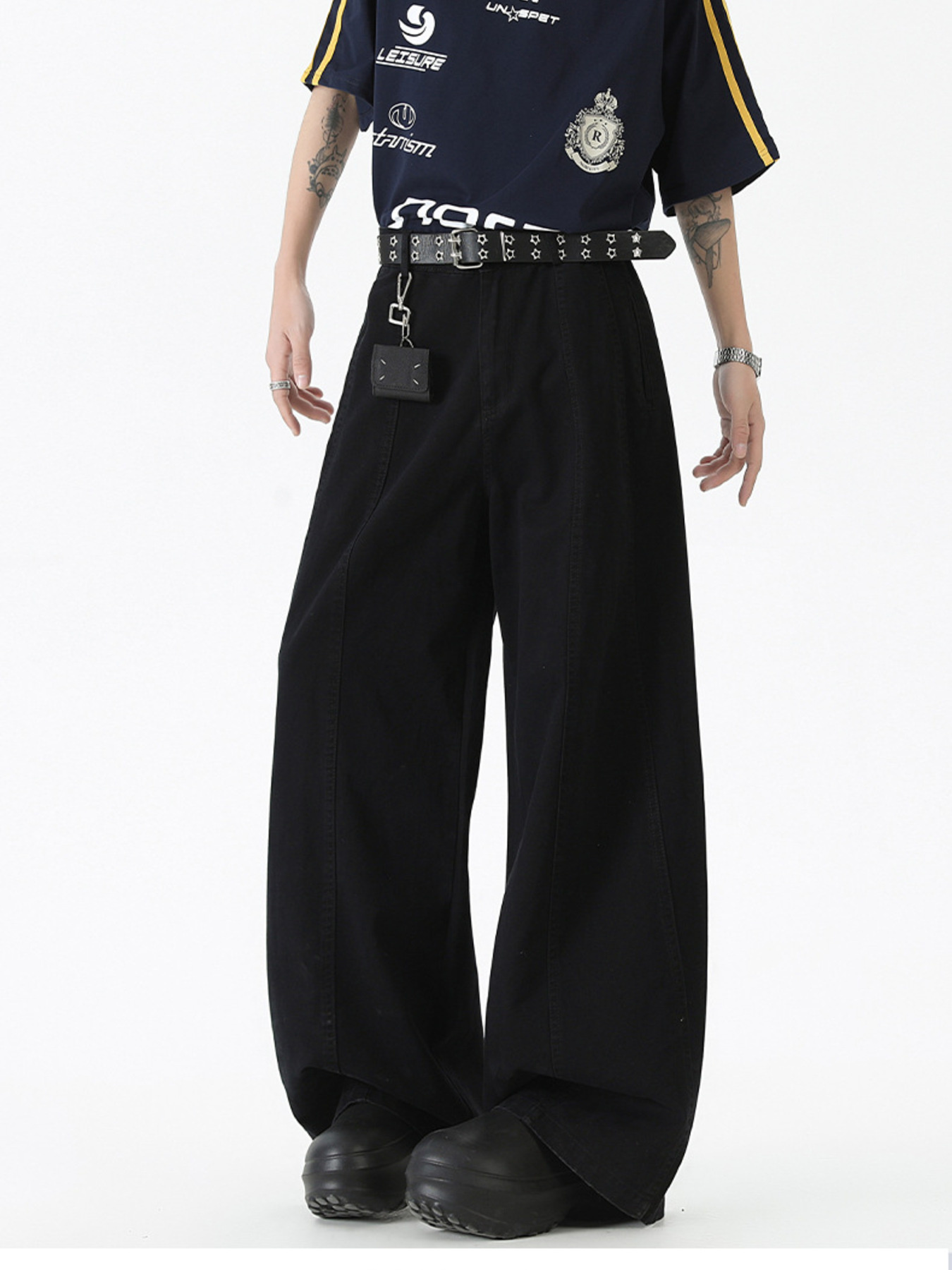 Men's Wide Leg Jeans