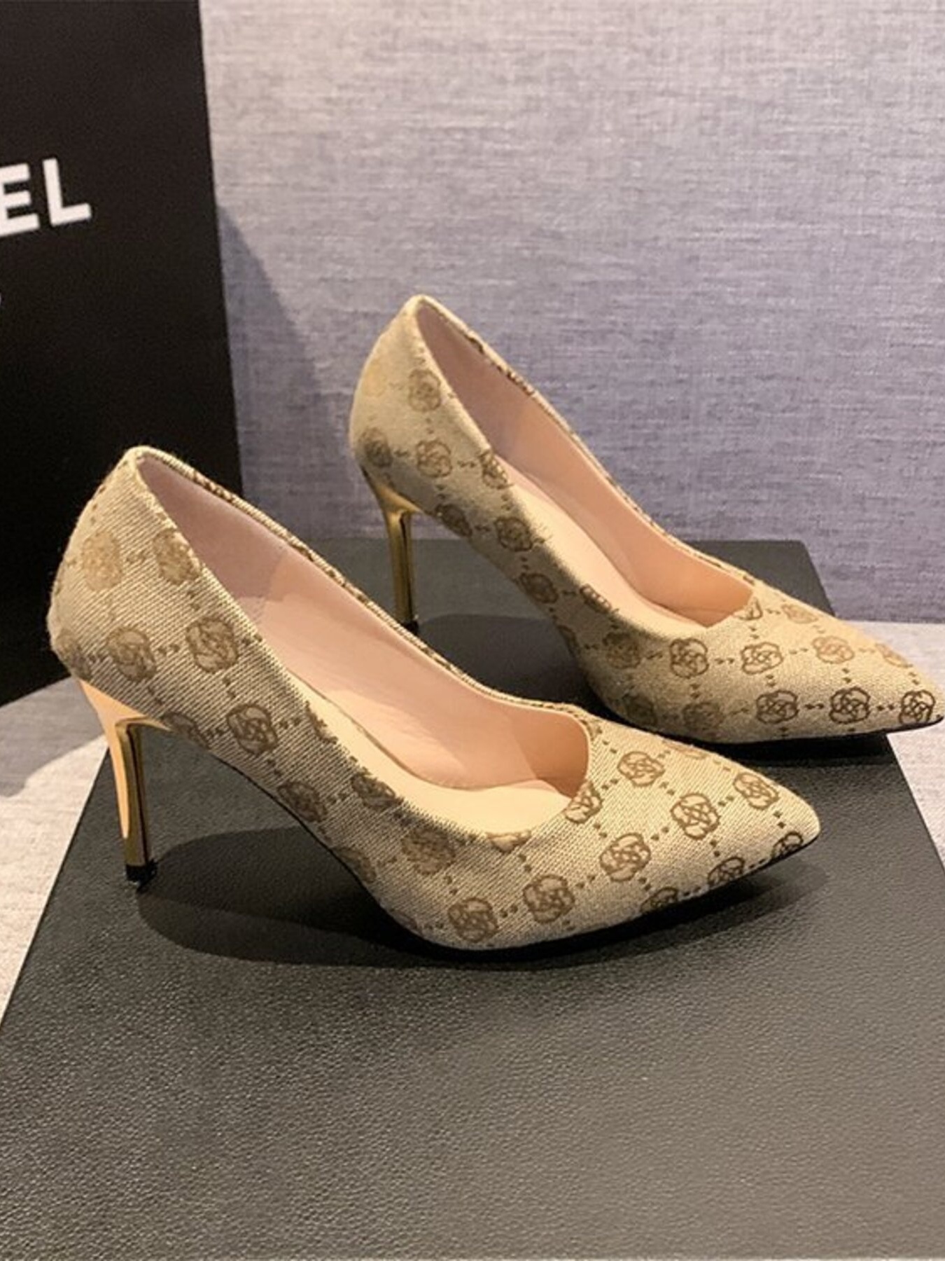 Point Toe Stiletto Pumps