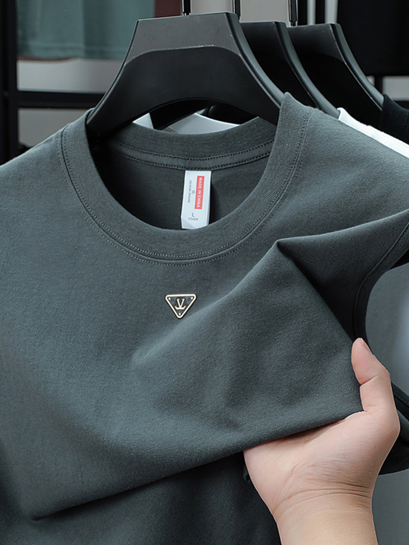 Men's Round Neck Tank