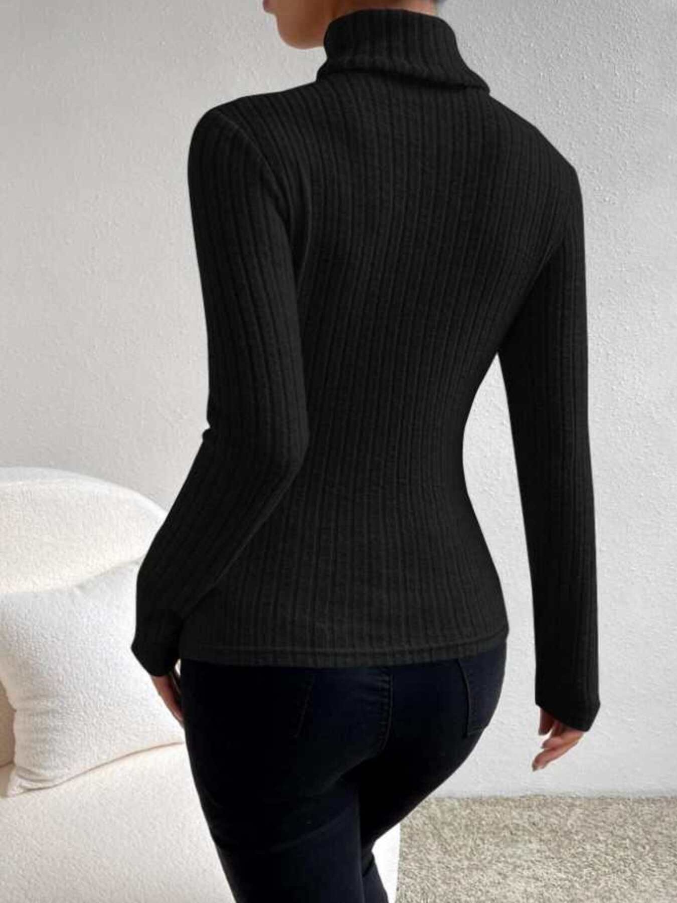 Ribbed Turtleneck Long Sleeve T-Shirt