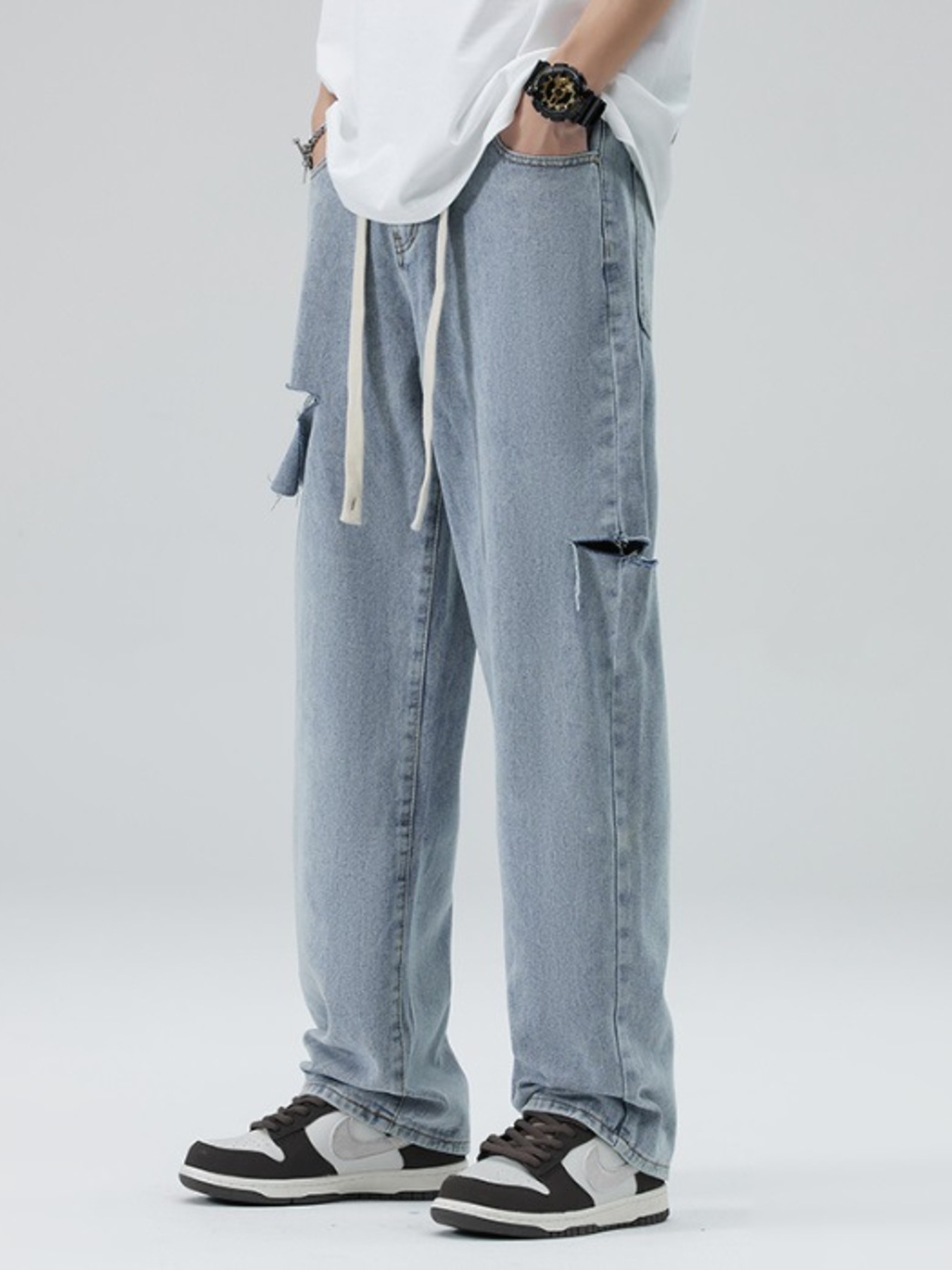 Men's Full Size Distressed Relaxed Fit Jeans with Ripped Details Plus Size