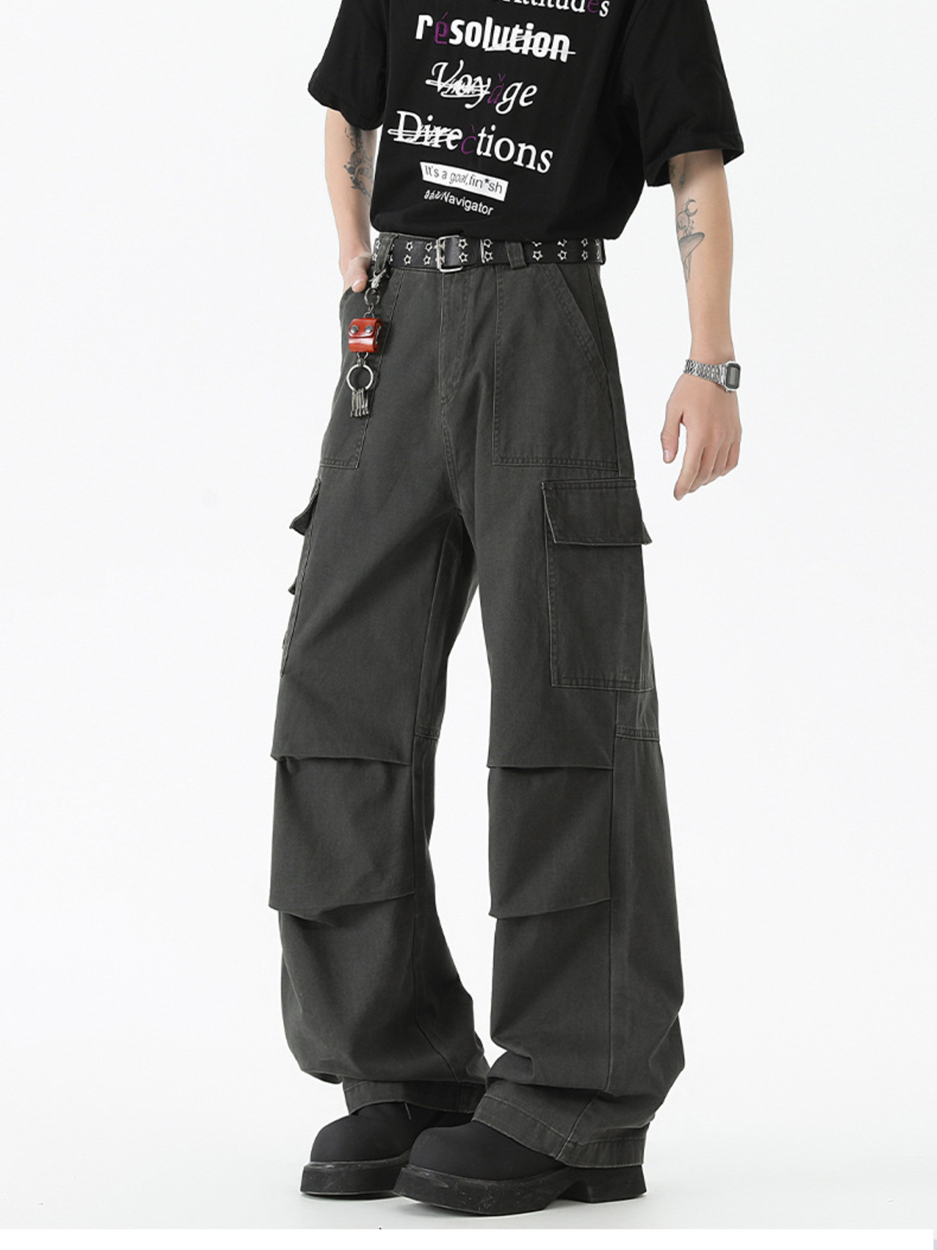 Men's Wide Leg Cargo Pants with Ruched Detail