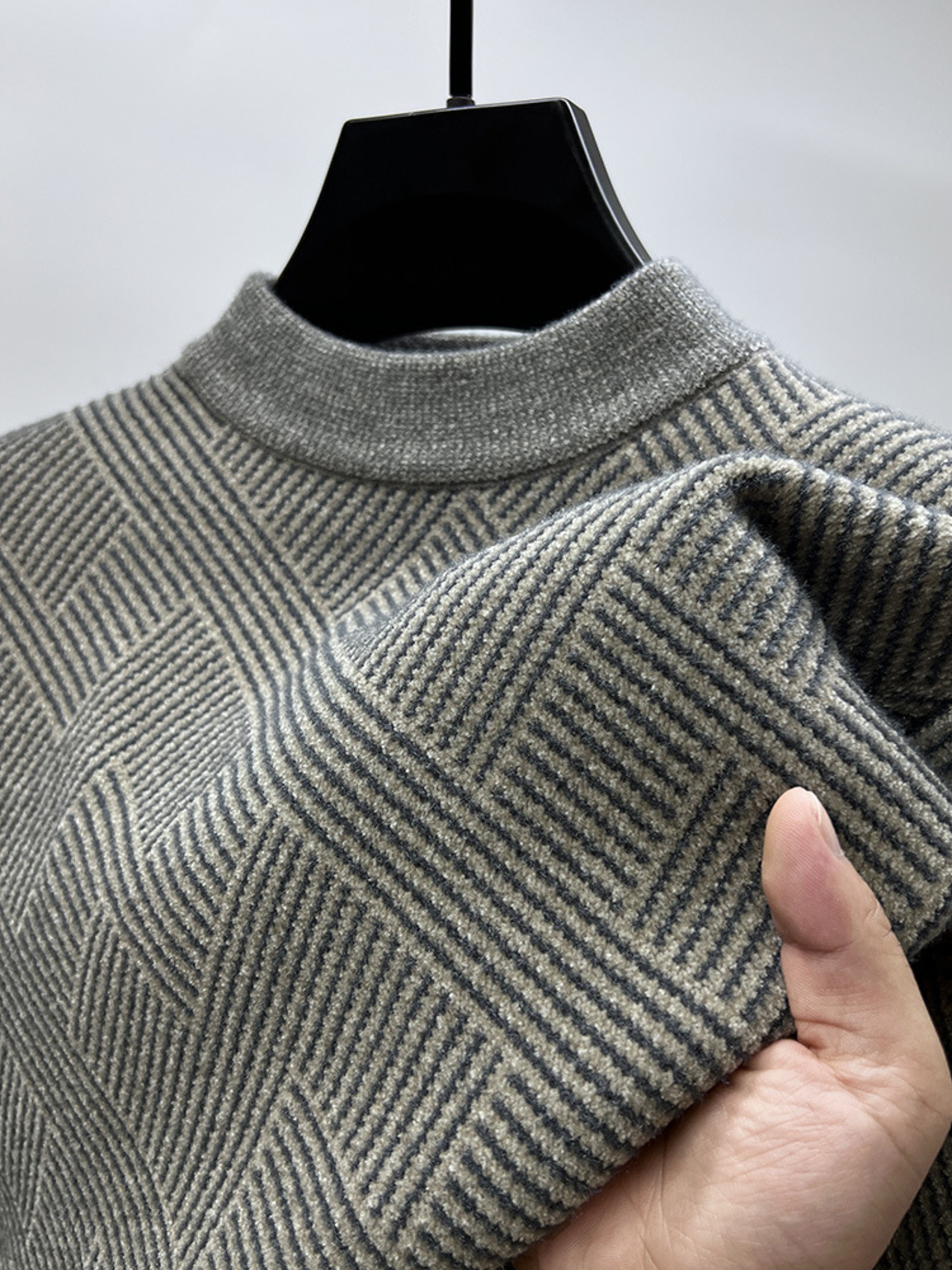 Men's Plus Size Textured Knit Long Sleeve Sweater