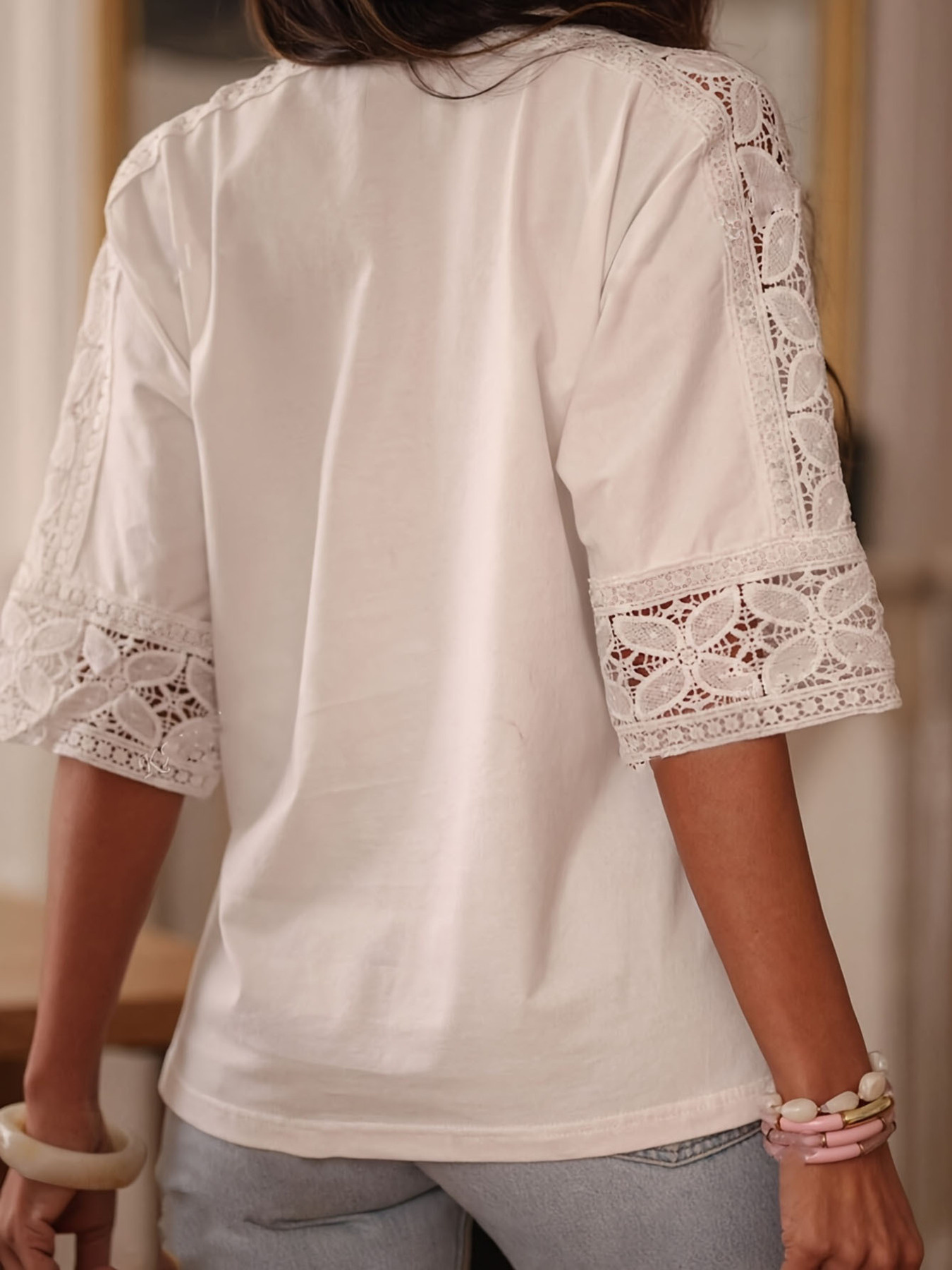 Lace Trim Round Neck Casual Blouse