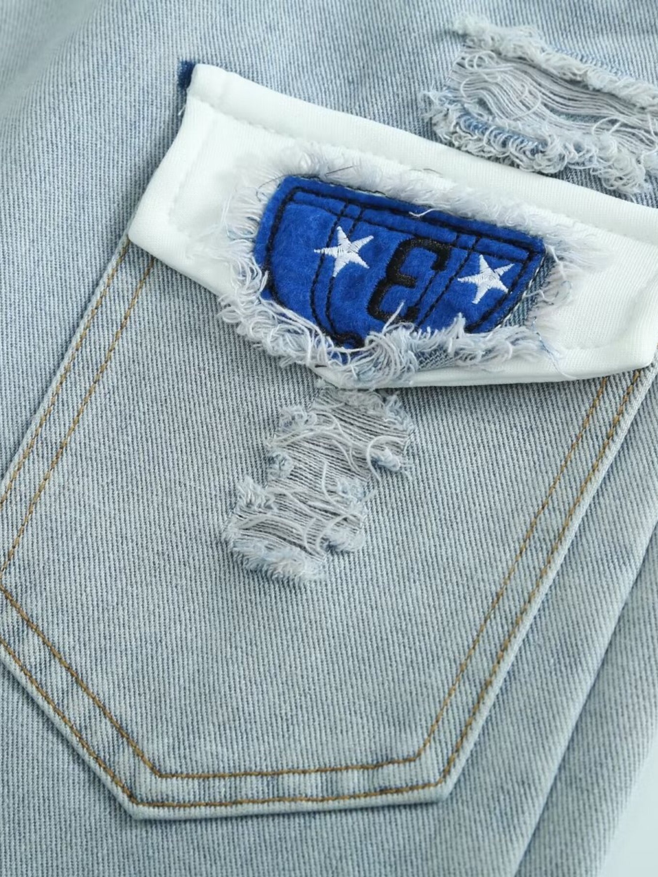 Men's Distressed Wash Jeans