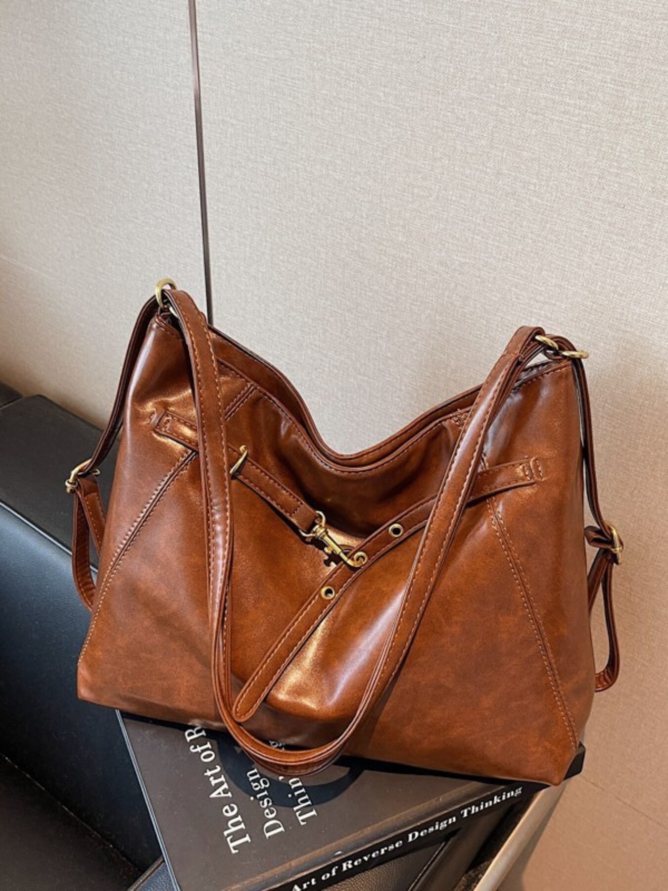 Vintage Style Leather Crossbody Bag