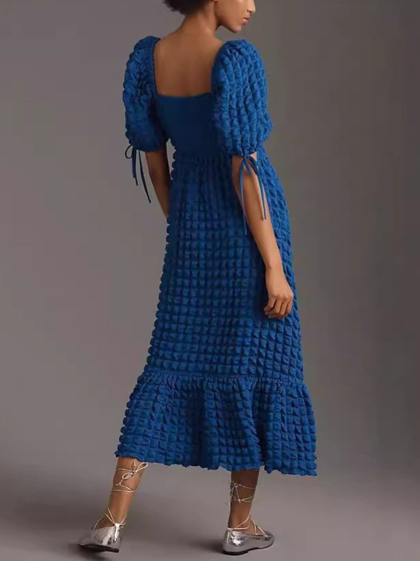 Textured Sweetheart Neck Short Sleeve Dress