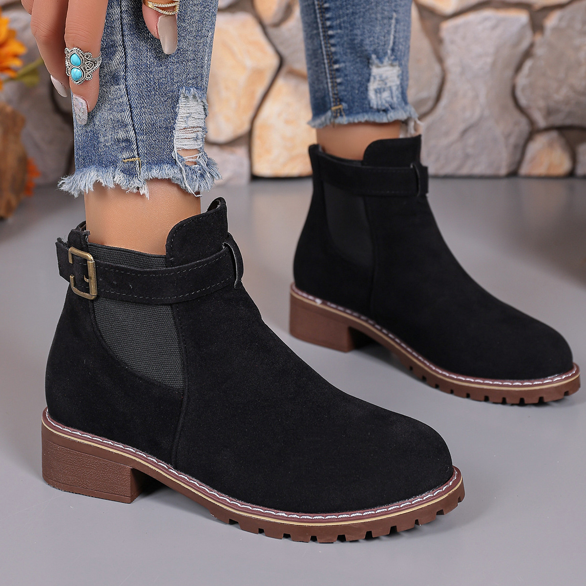 Round Toe Block Heels Boots