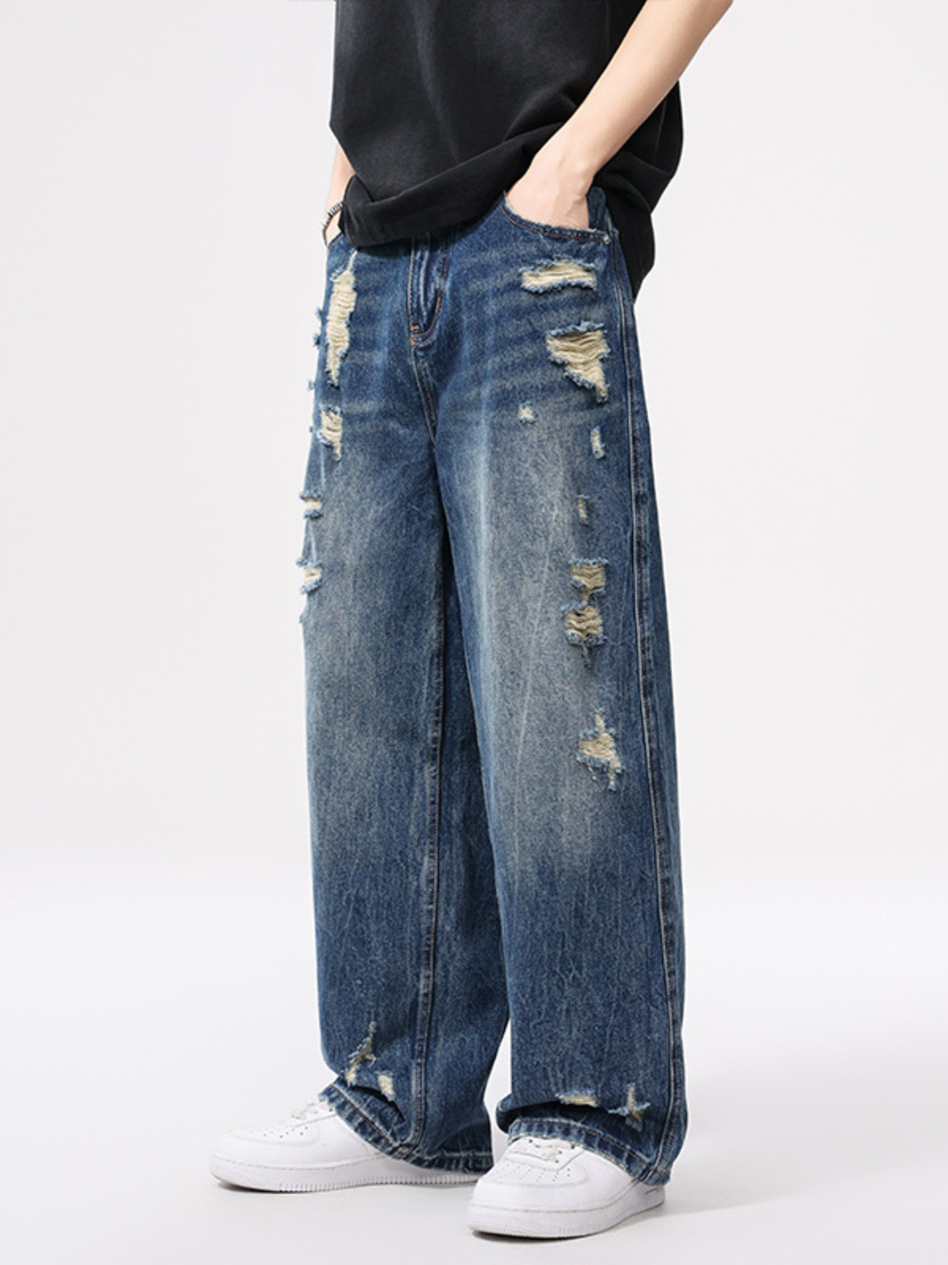 Men's Distressed Wide Leg Jeans