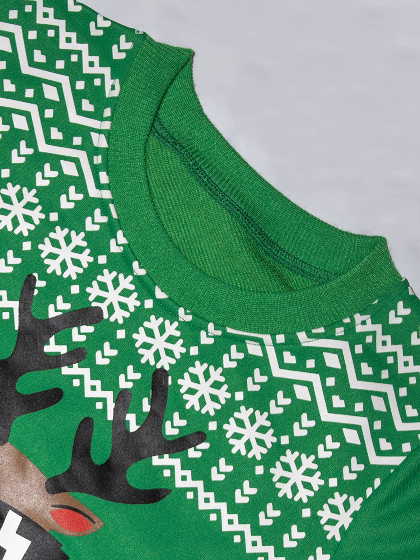 Children's Christmas Reindeer Graphic Crew Neck Sweatshirt