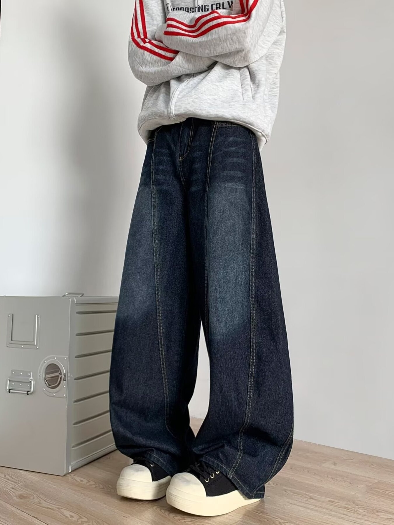 Men's Full Size Wide Leg Barrel Jeans Plus Size