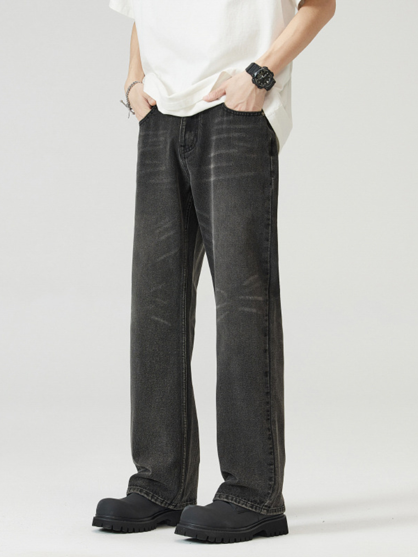 Men's Full Size Vintage Wash Wide Leg Jeans Plus Size