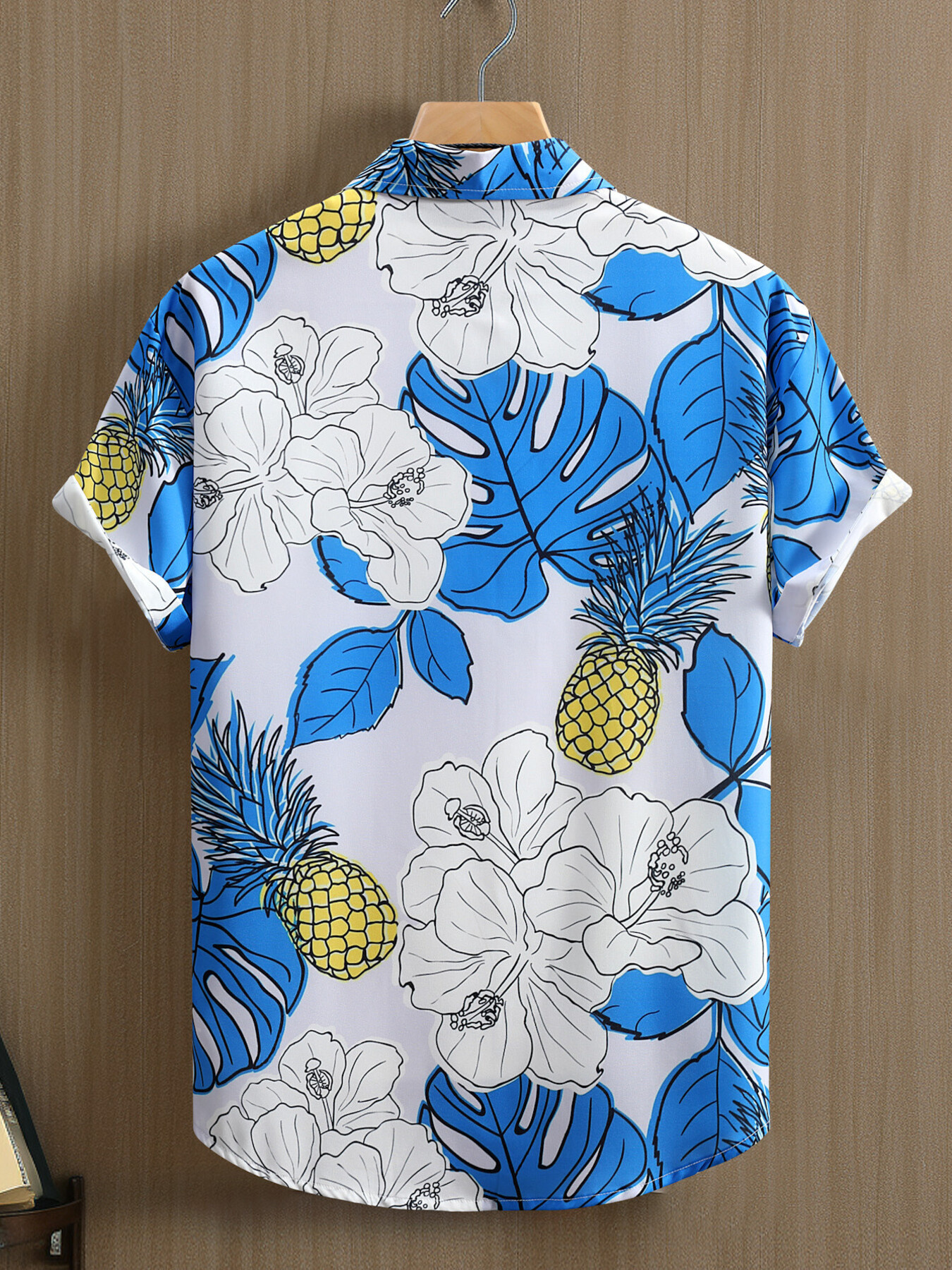 Men's Printed Button Up Short Sleeve Shirt