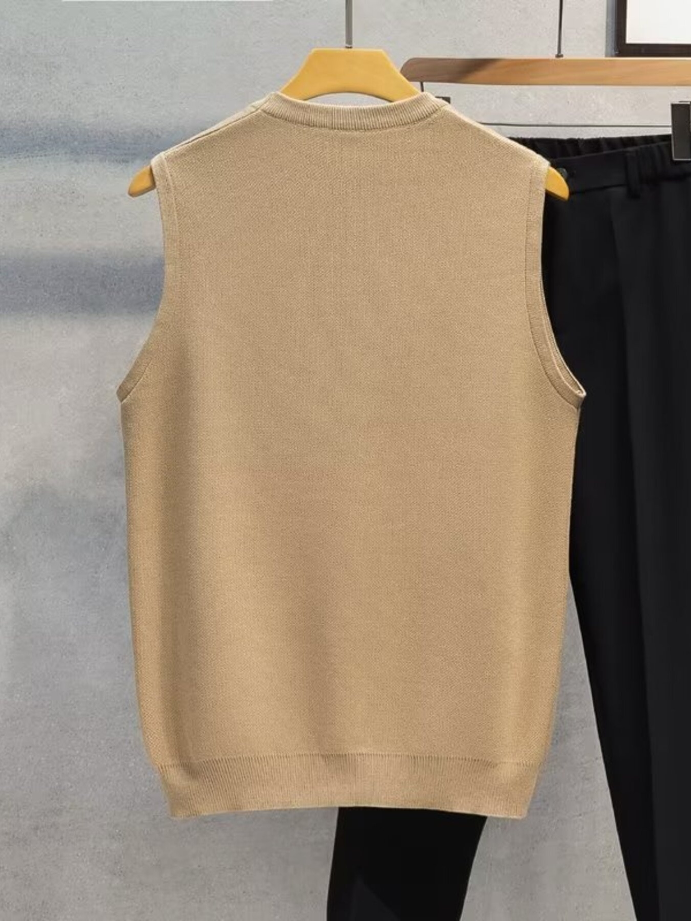 Men's Plus Size Casual Knit Sweater Vest with Pocket