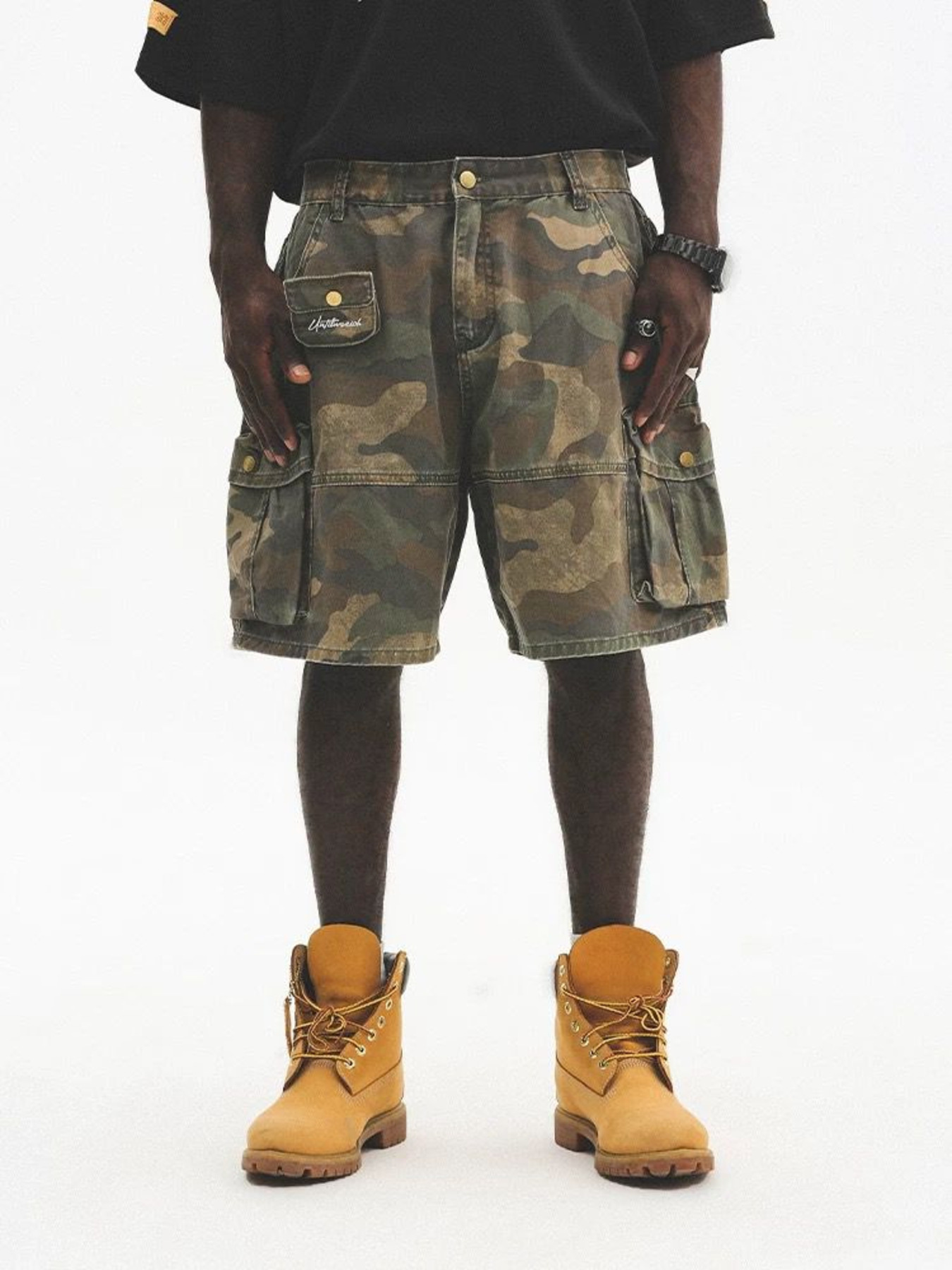 Men's Plus Size Camo Cargo Shorts with Multiple Pockets