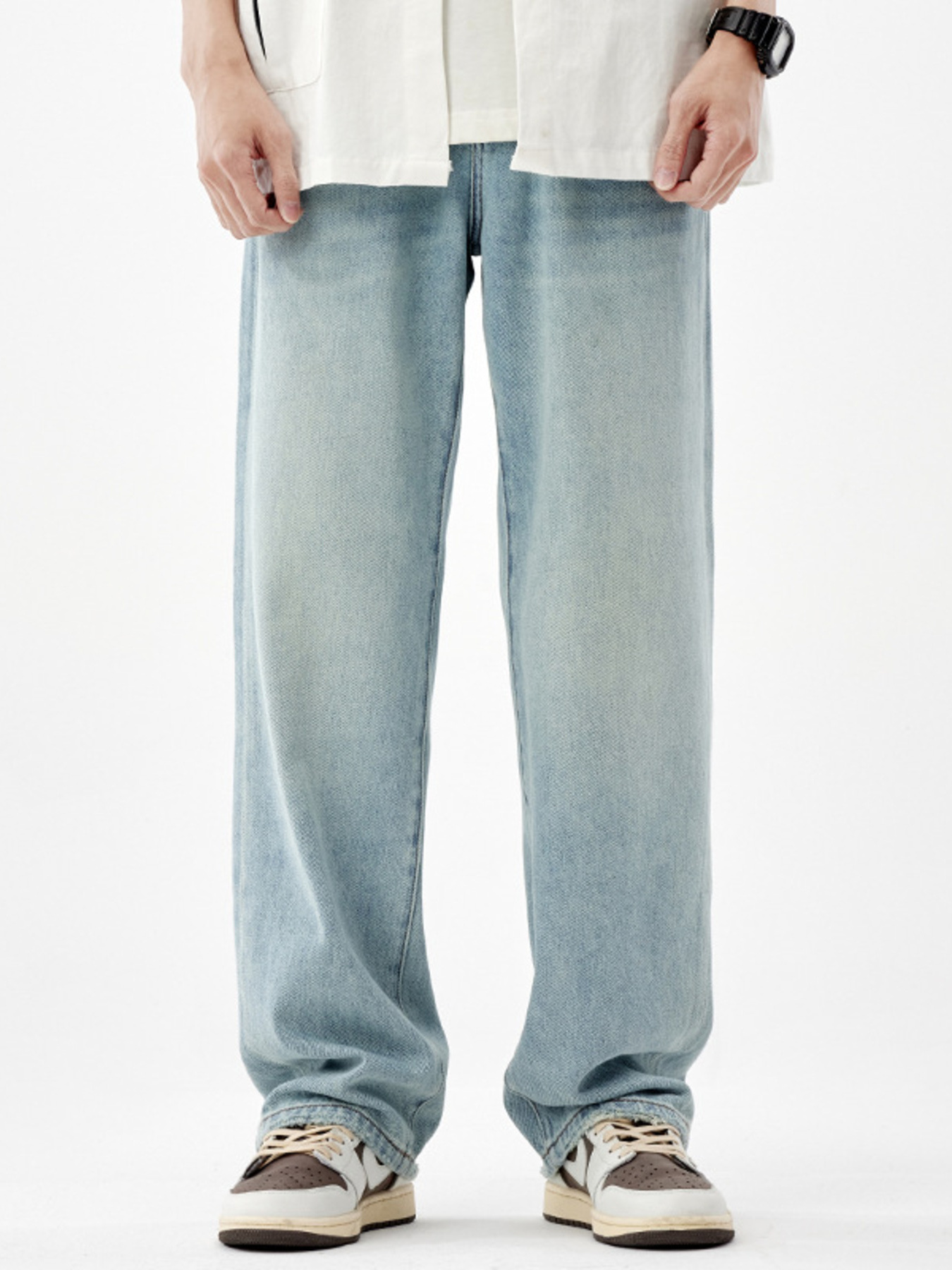 Men's Loose Fit Wash Jeans