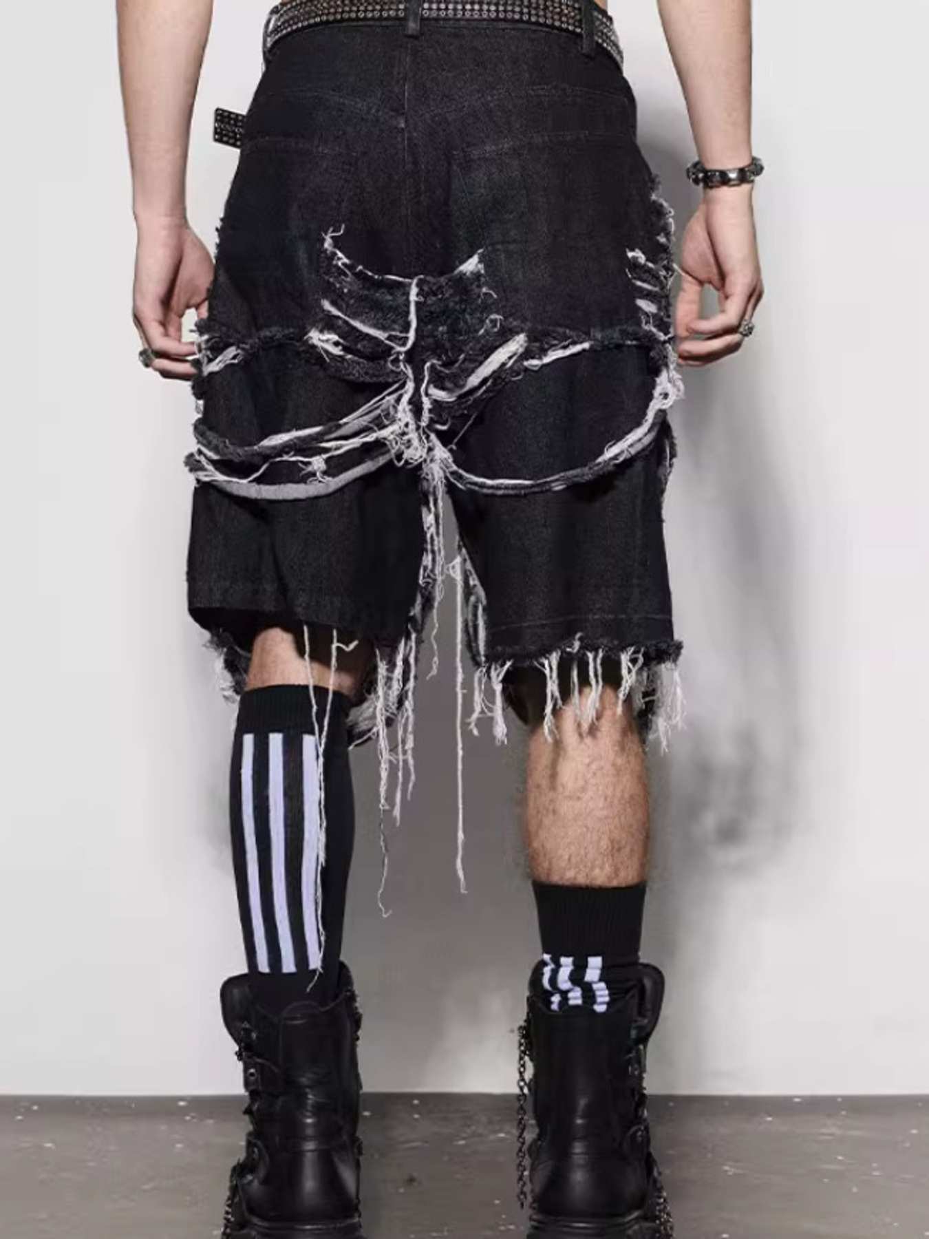 Men's Frayed Hem Denim Shorts