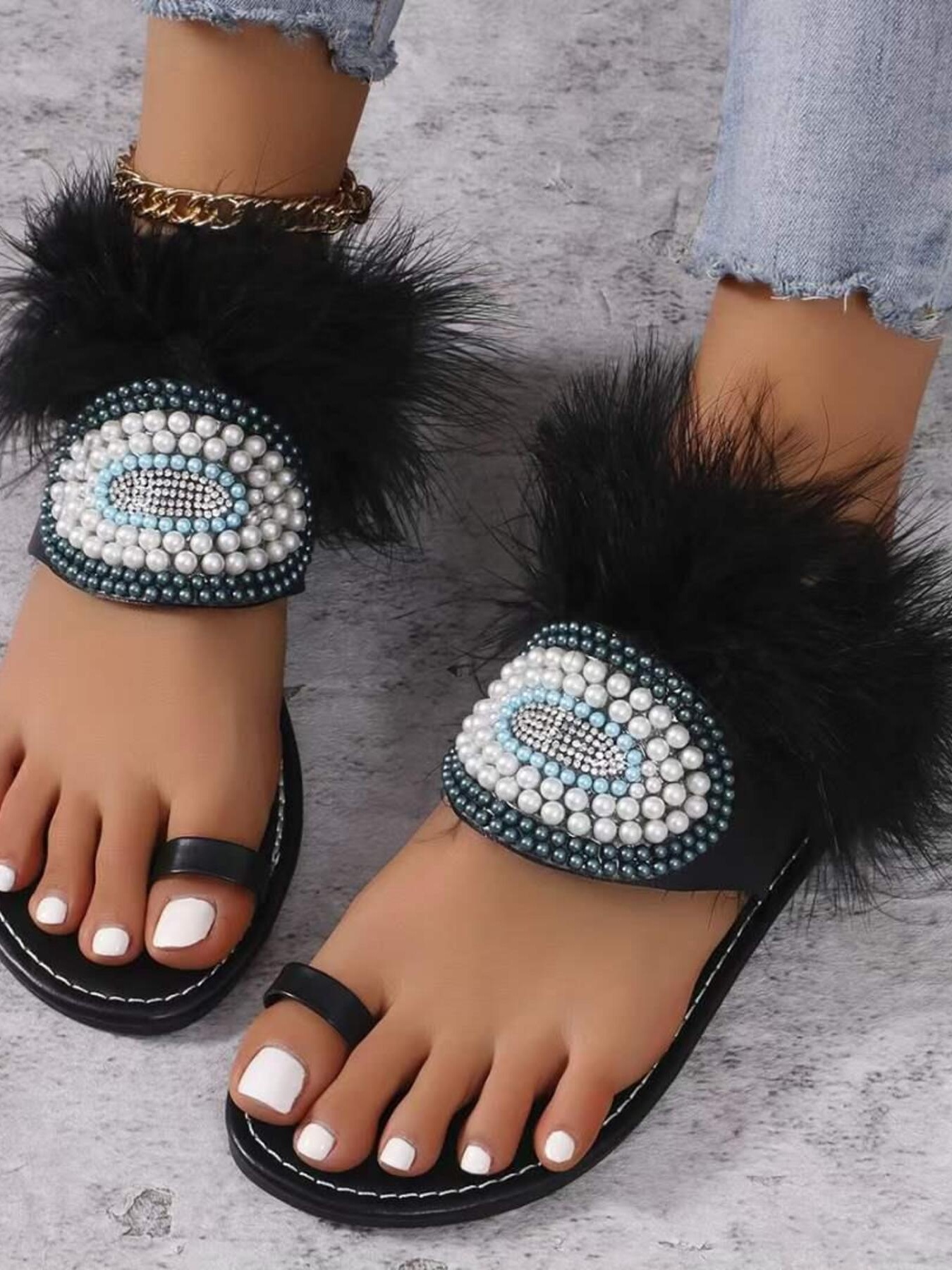Toe Loop Fur Trim Flat Sandals