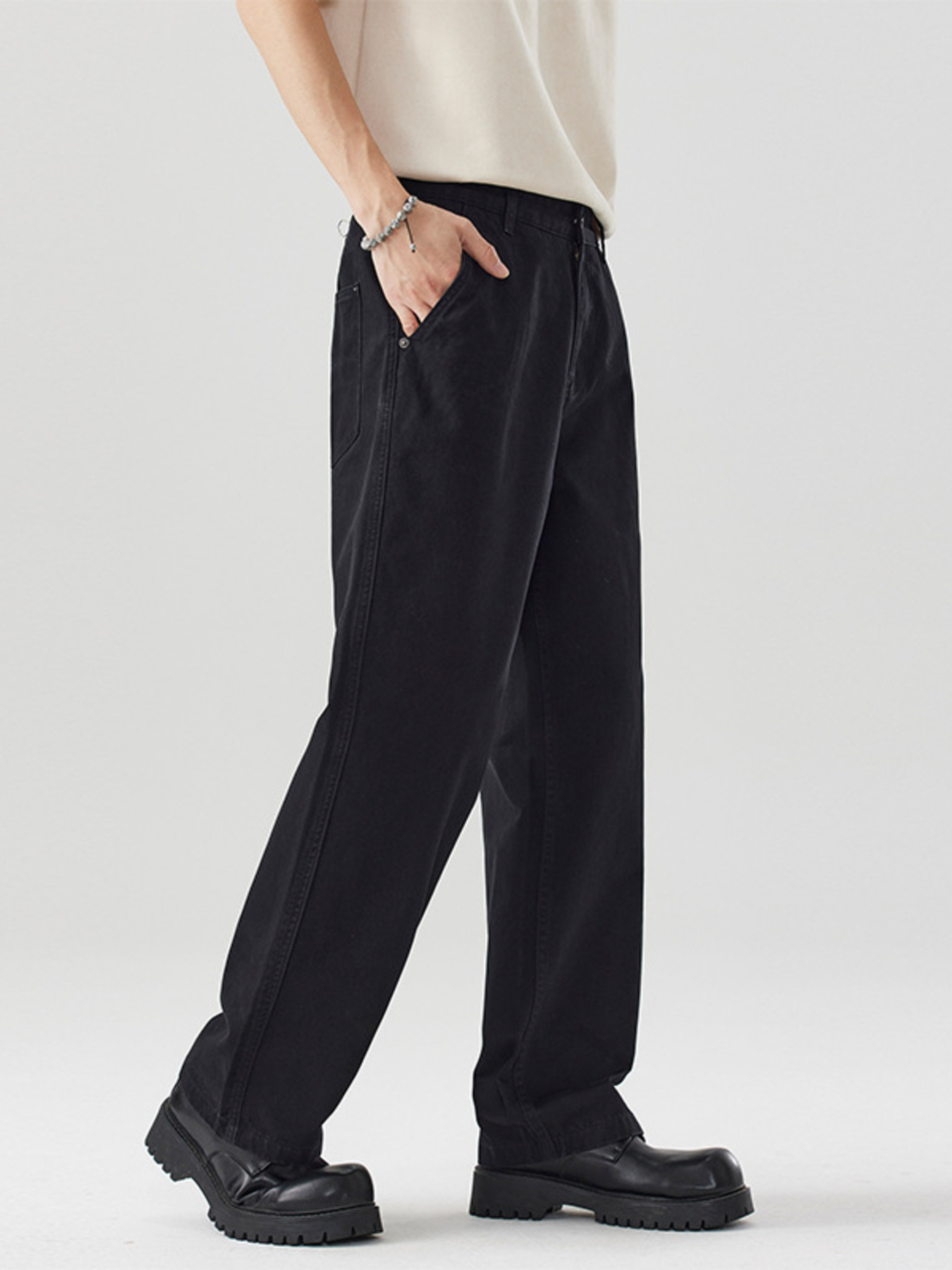 Men's Relaxed Fit Pants
