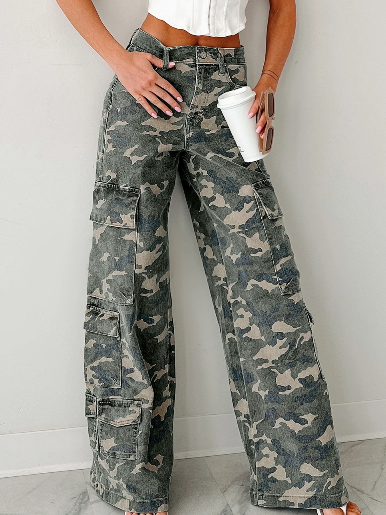 Camo Print Wide Leg Cargo Jeans