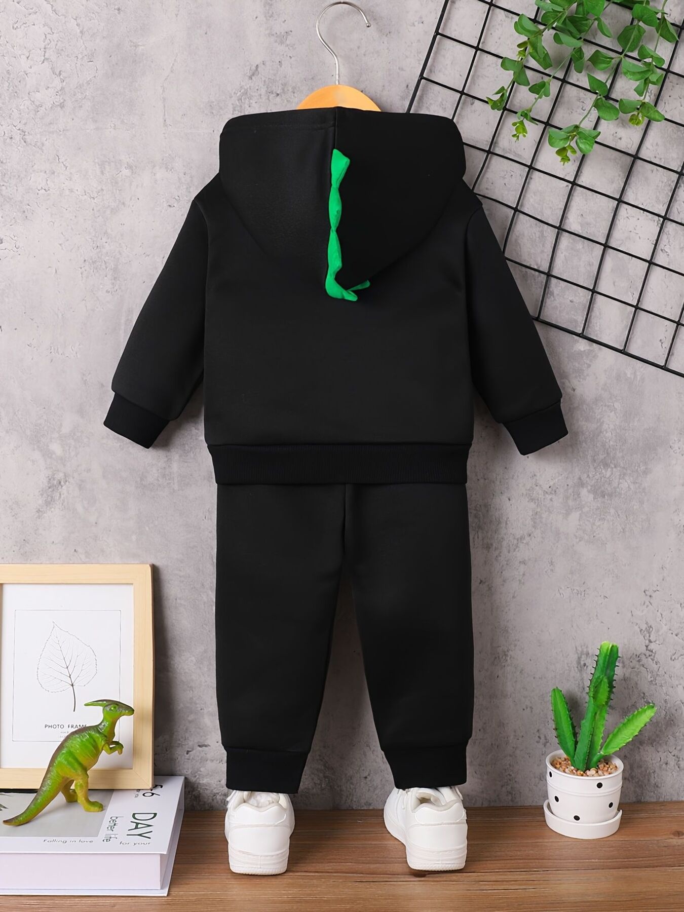 Children's Dinosaur Graphic Hoodie & Pants Set