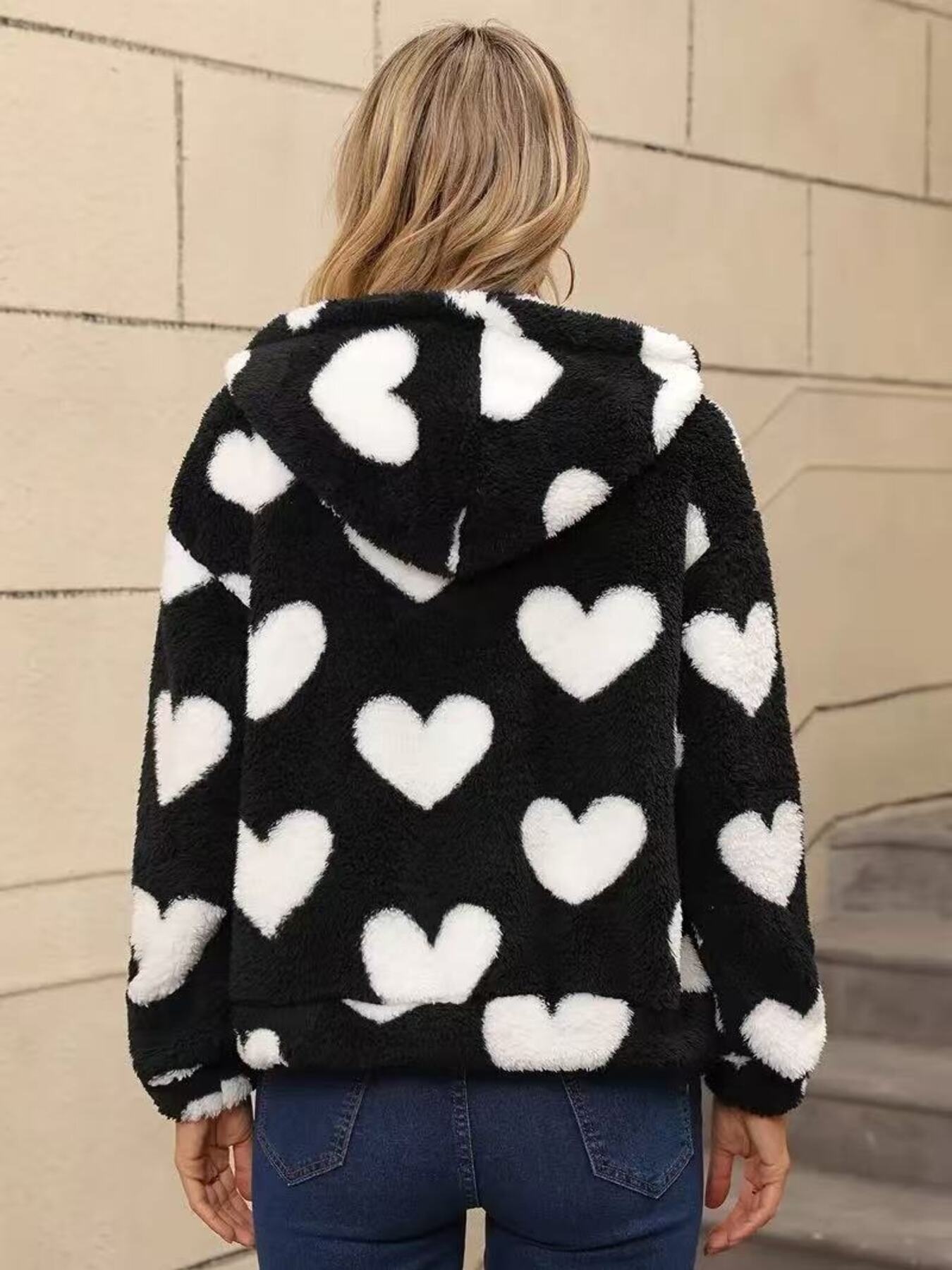 Heart Fuzzy Fleece Zip-Up Outerwear