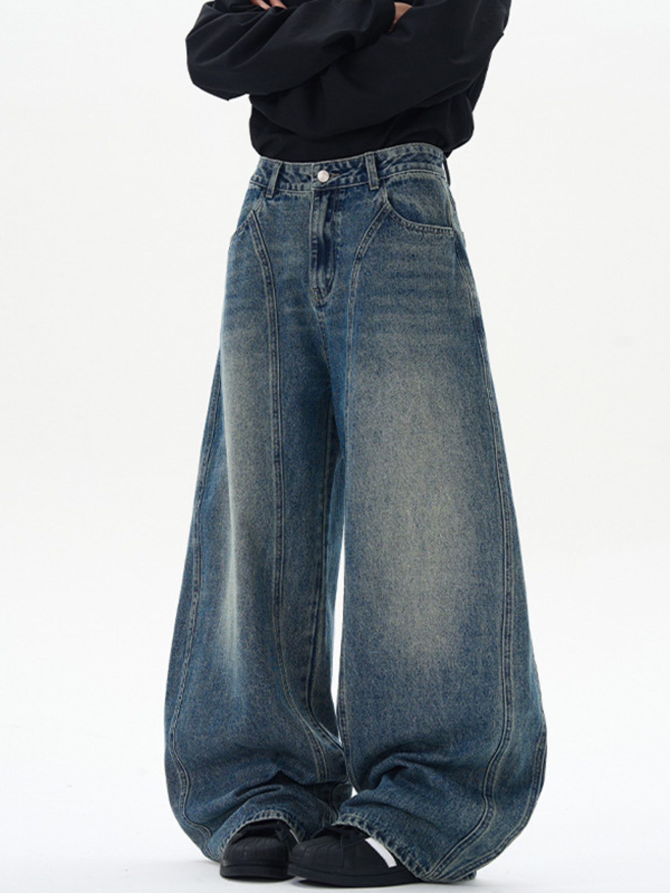 Men's Vintage Wash Curved Jeans