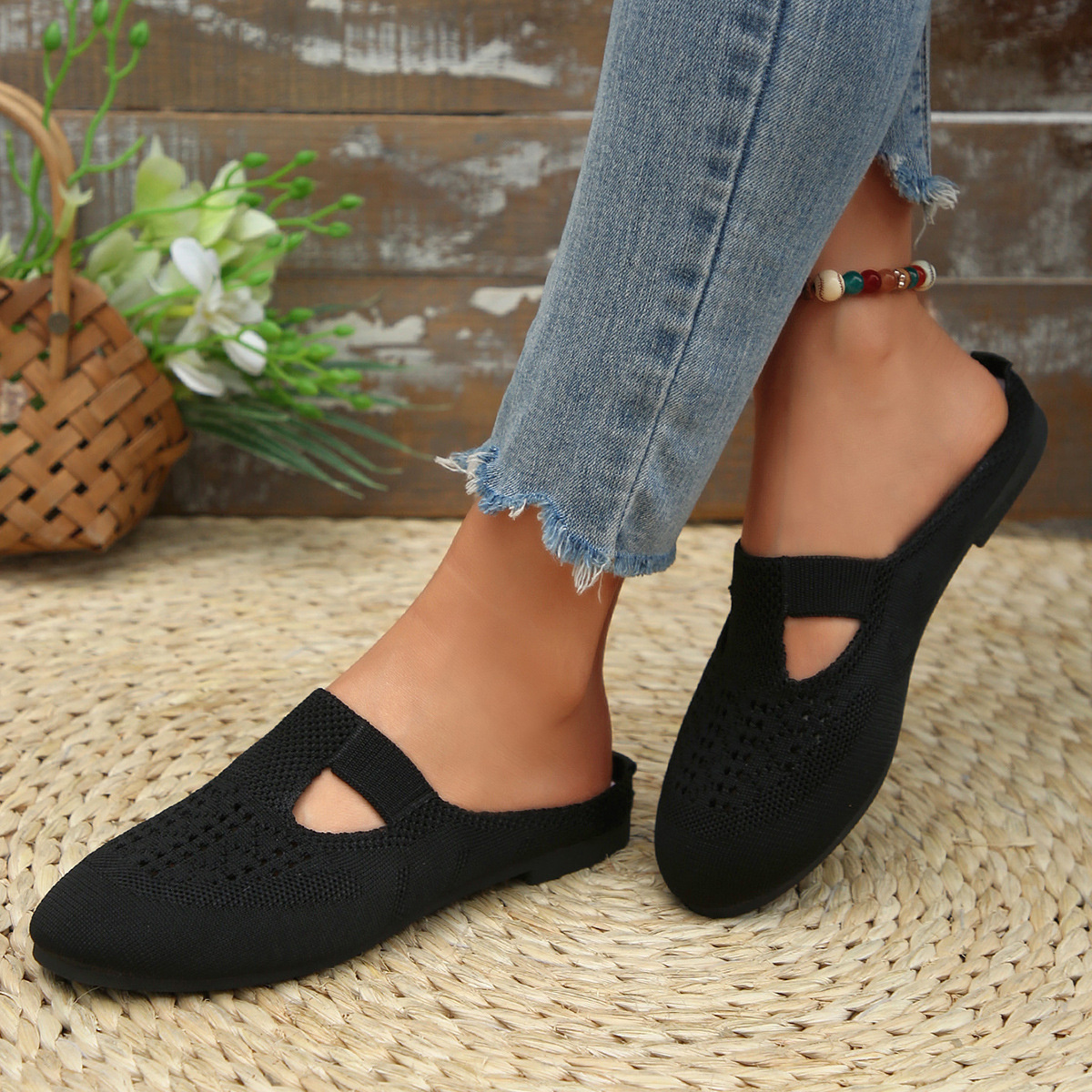 Round Toe Flat Slip-Ons