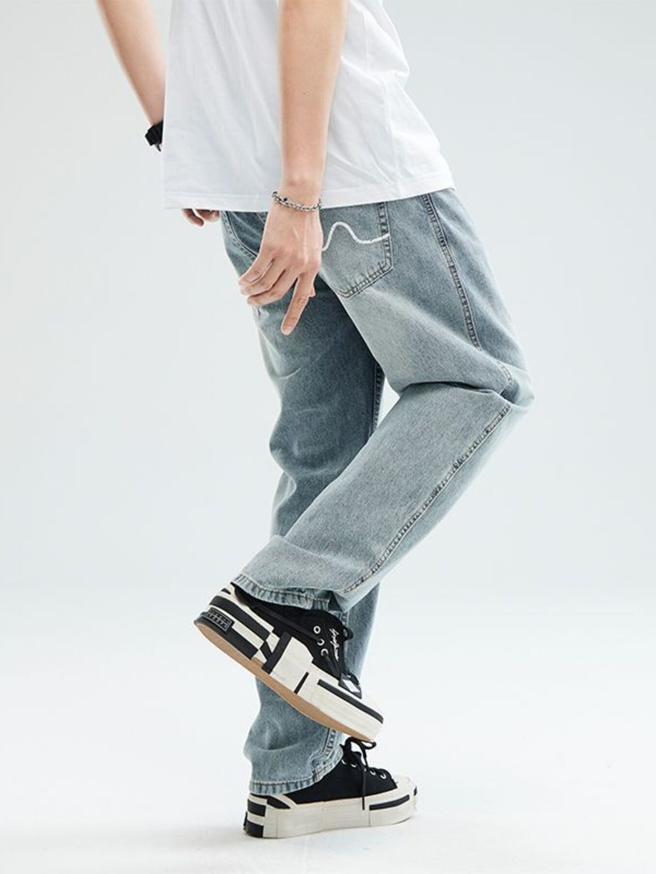 Men's Relaxed Fit Jeans