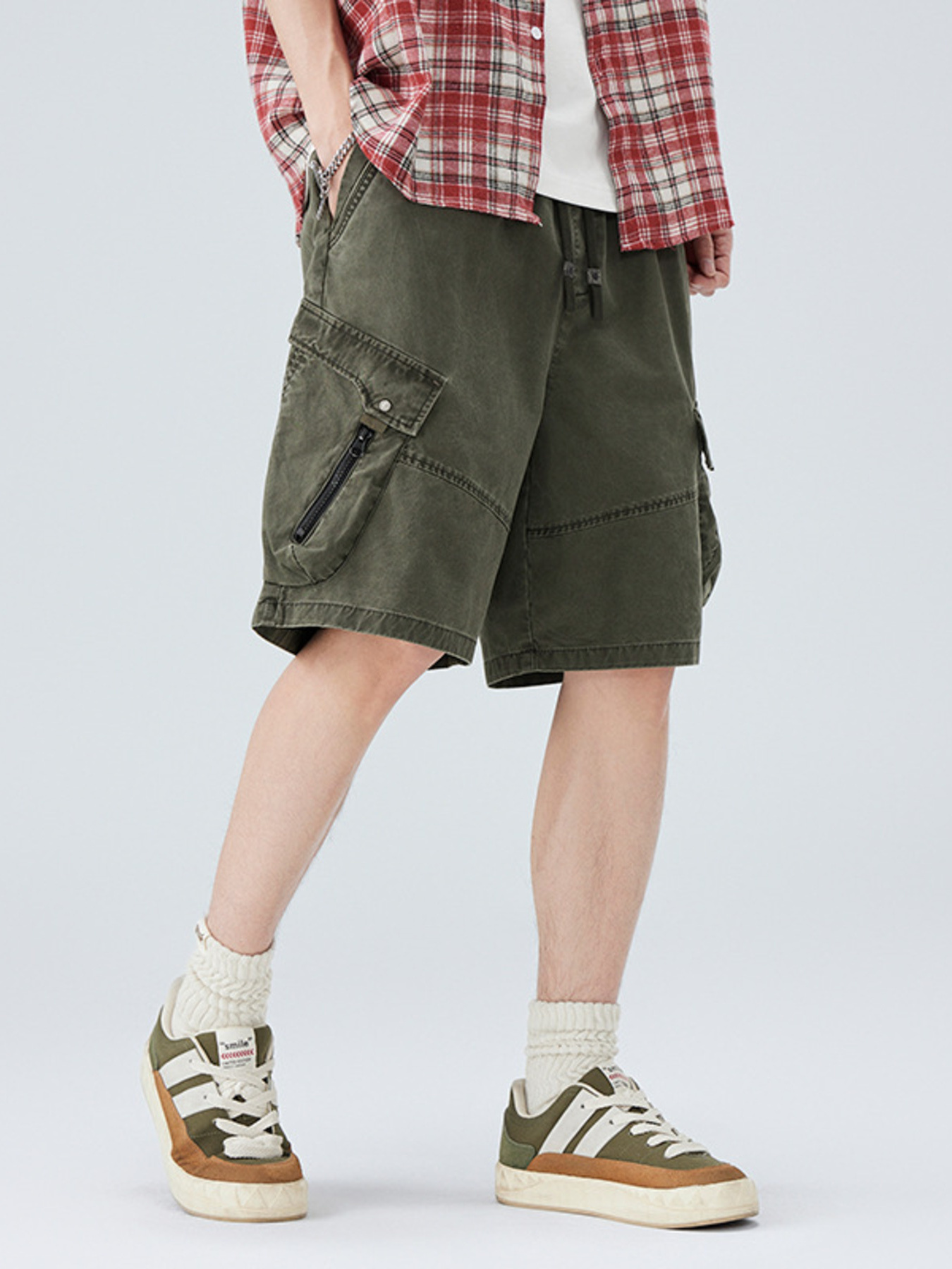 Men's Plus Size Cargo Shorts with Multiple Pockets