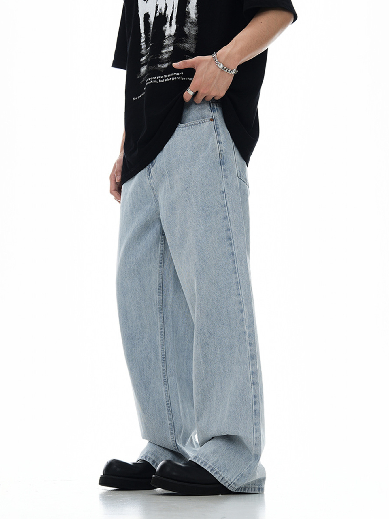 Men's Wash Wide Leg Jeans