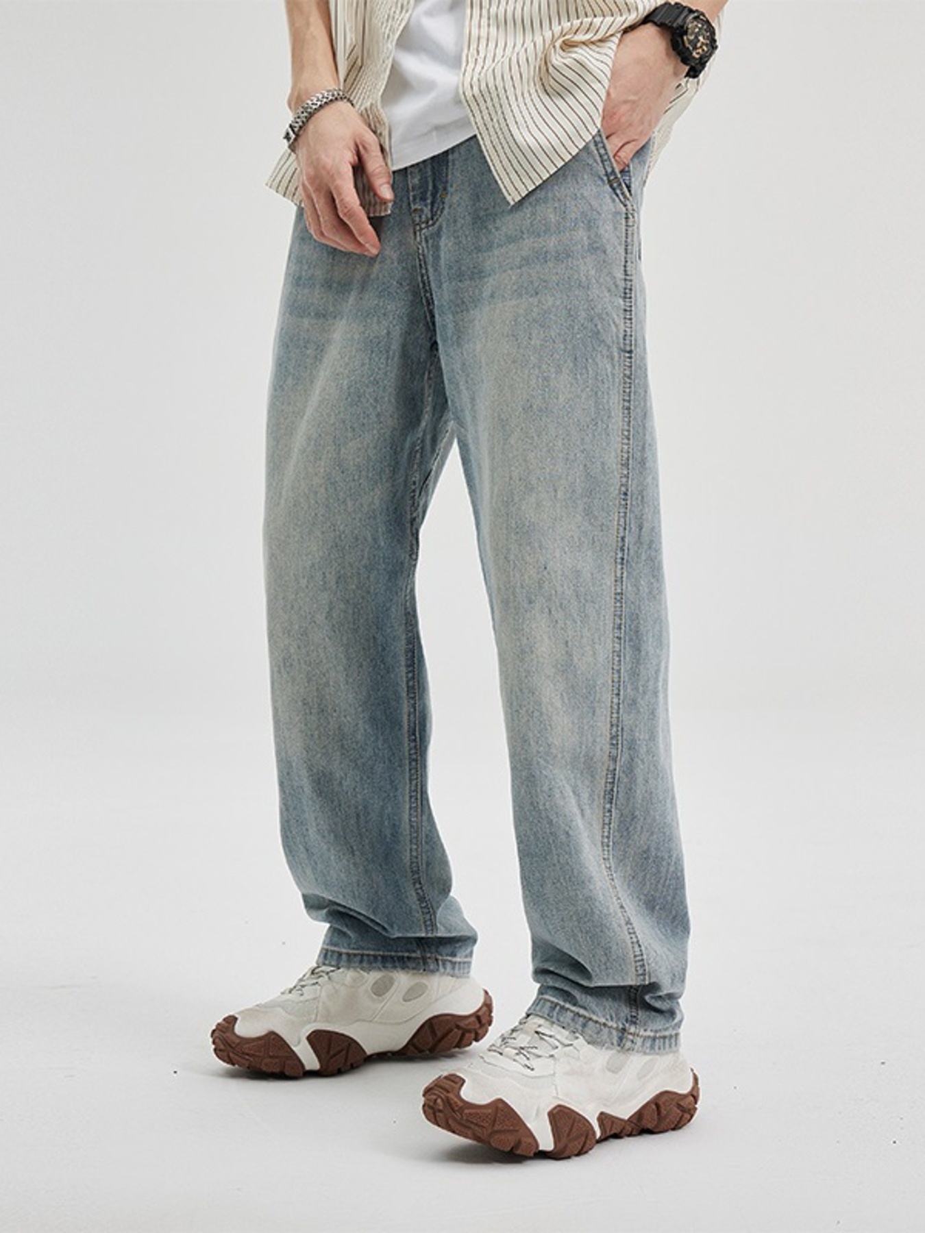 Men's Wide Leg Jeans