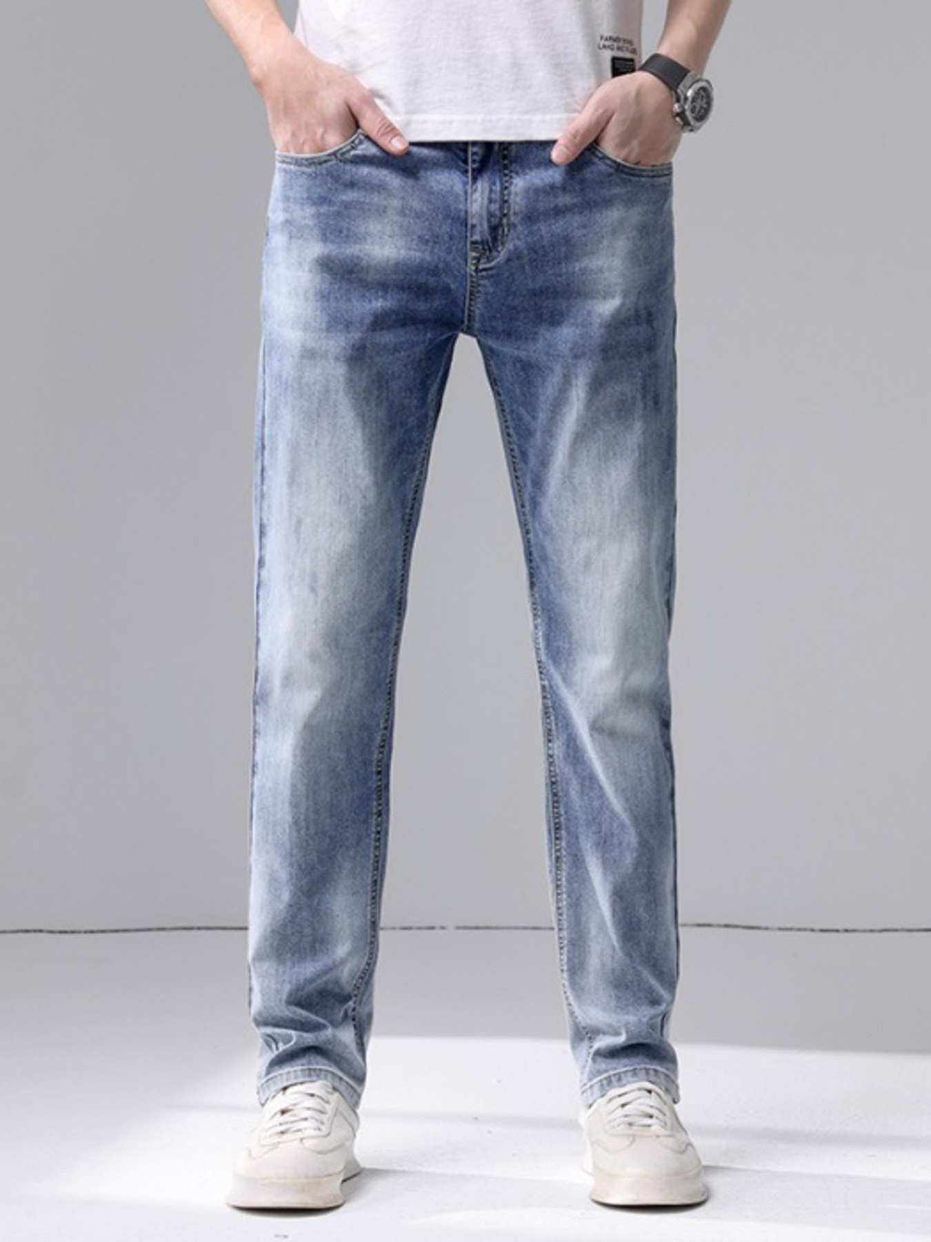Men's Washed Slim Fit Jeans