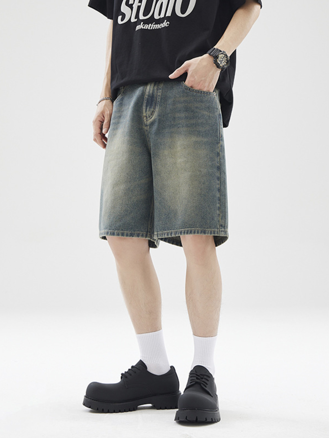 Men's Full Size Vintage Wash Wide Leg Denim Shorts Plus Size