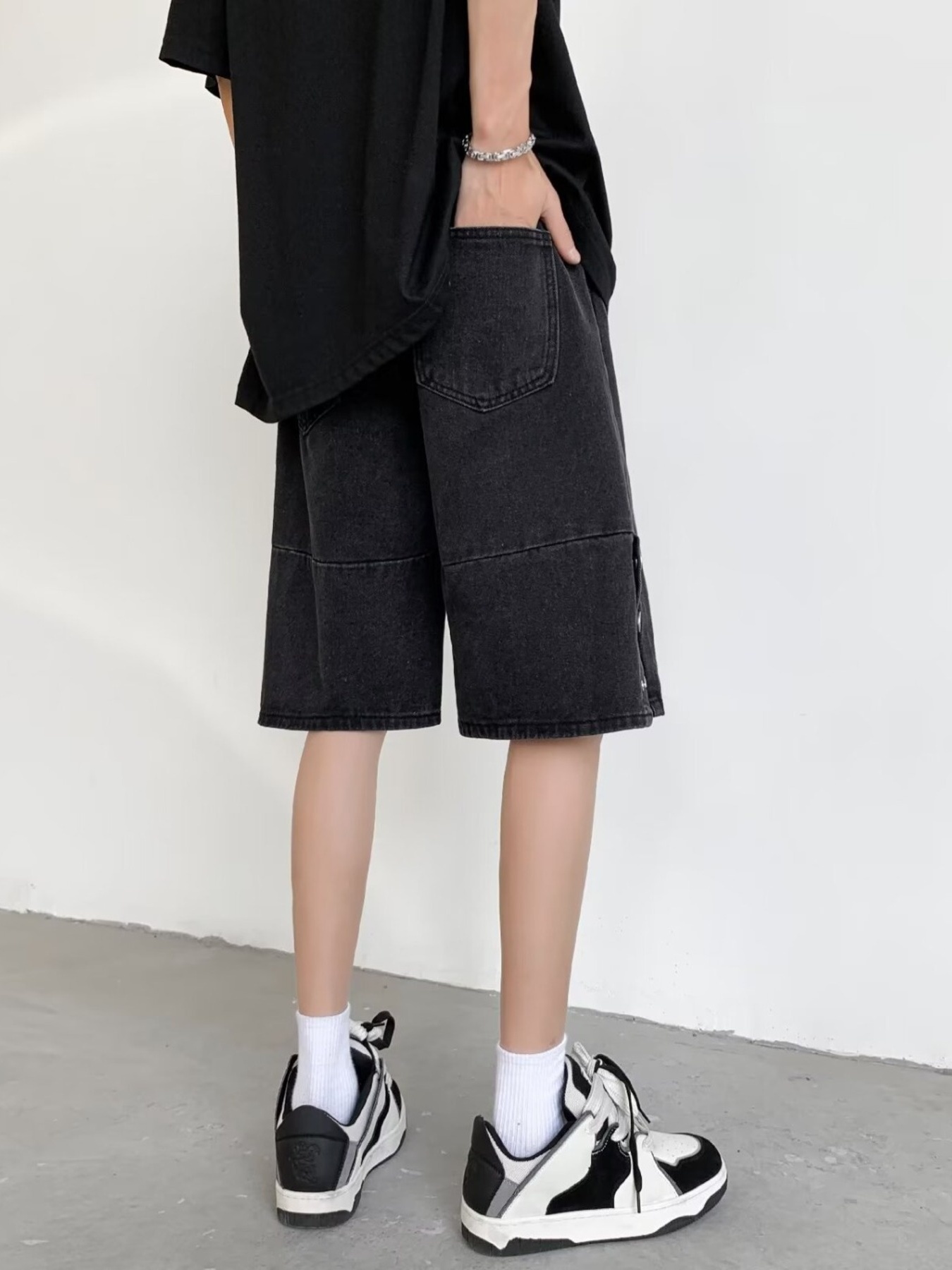 Men's Plus Size Vintage Wash Wide Leg Denim Shorts