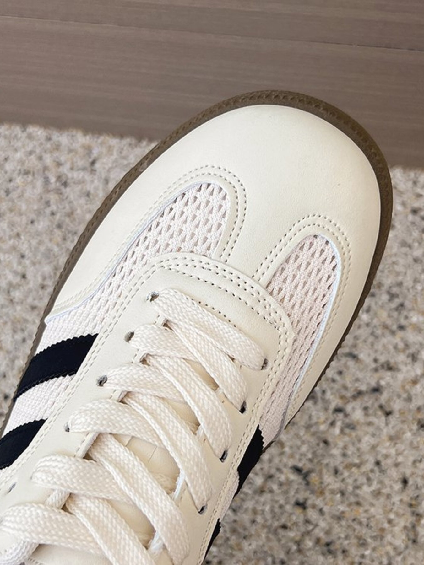 Lace Up Round Toe Platform Sneakers