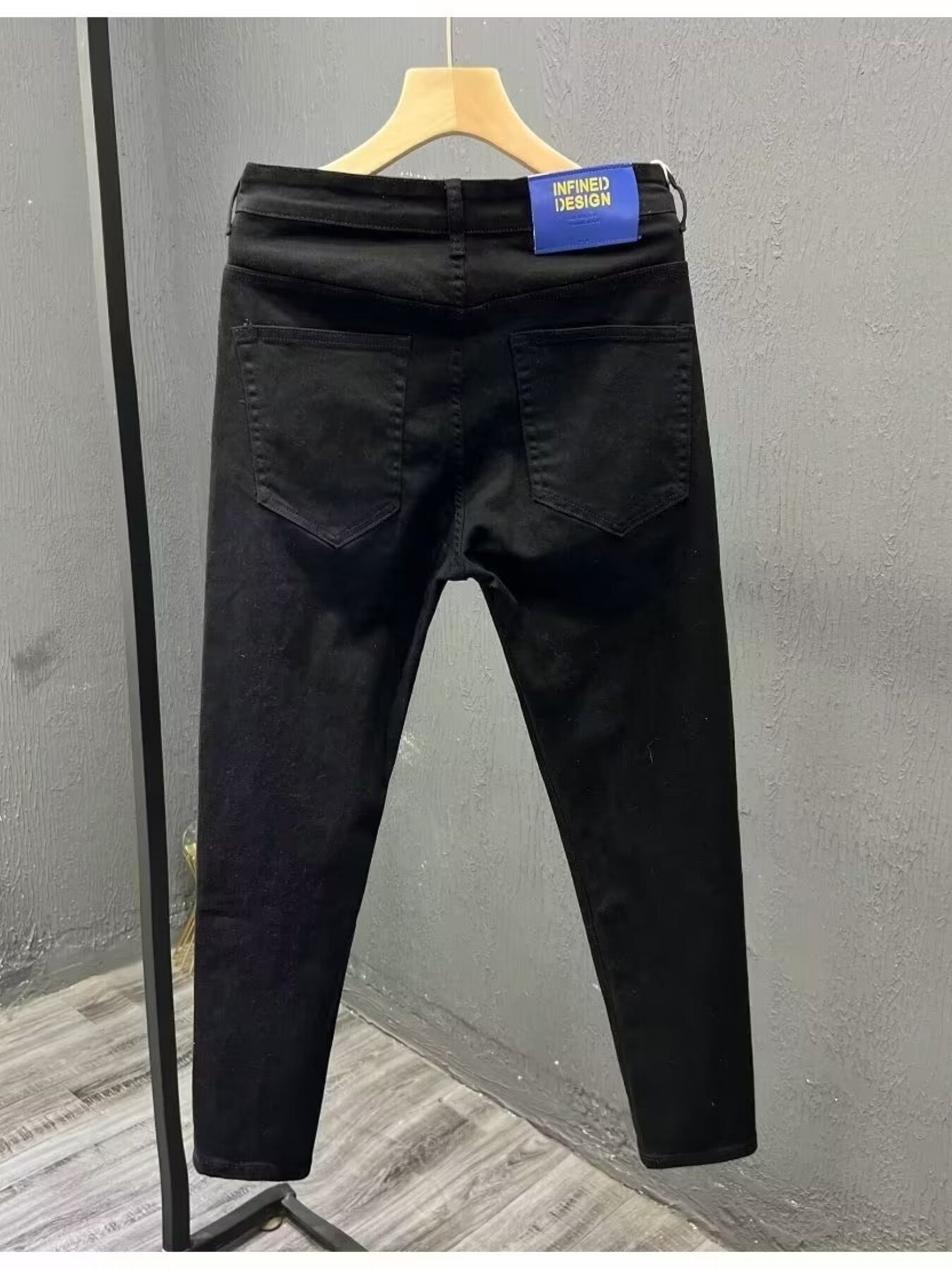 Men's Pocketed Slim Fit Jeans