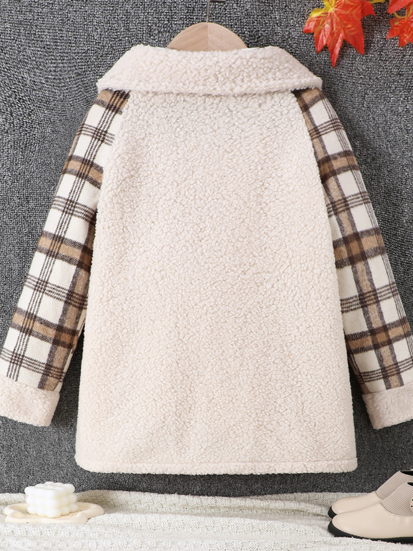 Children's Cozy Plaid Sleeve Fleece Jacket