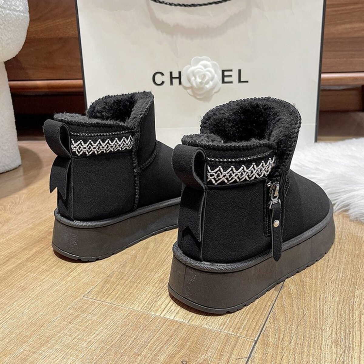 Round Toe Platform Boots