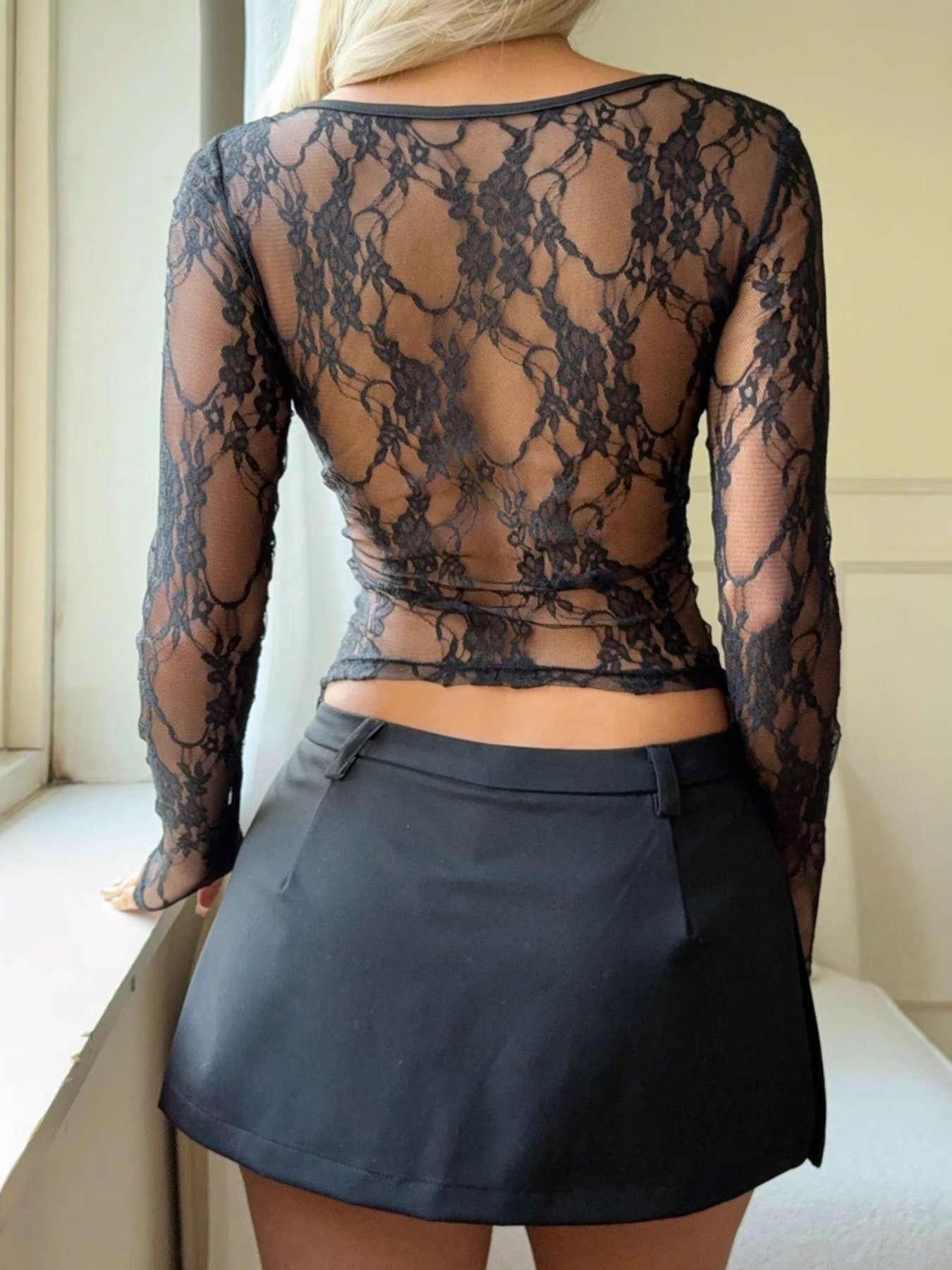 Round Neck Lace Sleeve T-Shirt