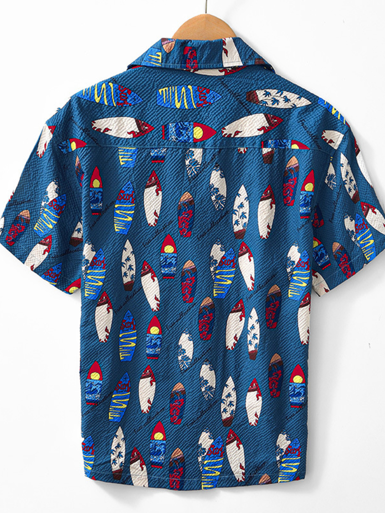 Men's Printed Button Up Short Sleeve Shirt
