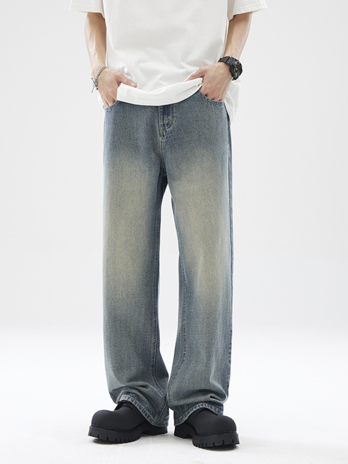 Men's Full Size Vintage Wash Wide Leg Jeans Plus Size